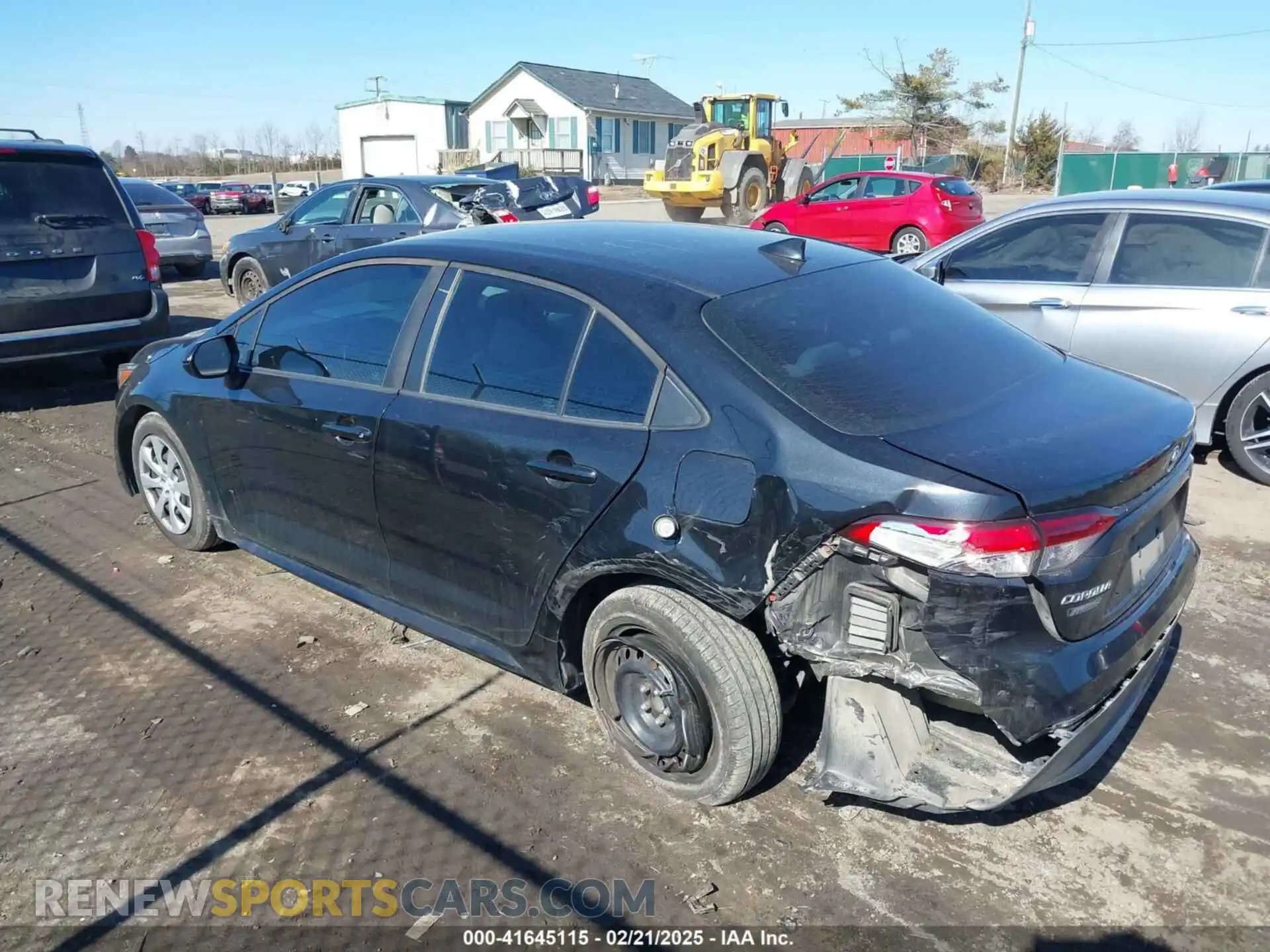 3 Photograph of a damaged car 5YFEPRAE3LP126010 TOYOTA COROLLA 2020
