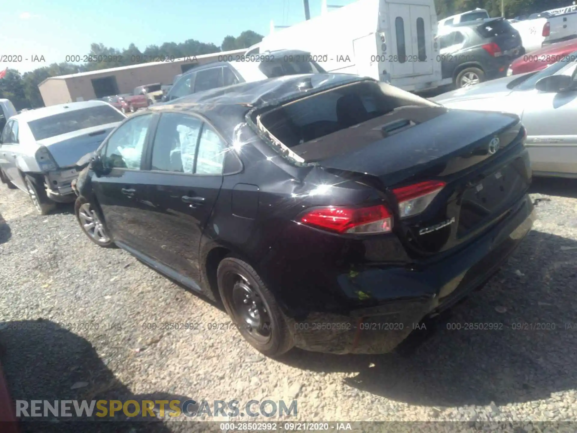 3 Photograph of a damaged car 5YFEPRAE3LP132874 TOYOTA COROLLA 2020