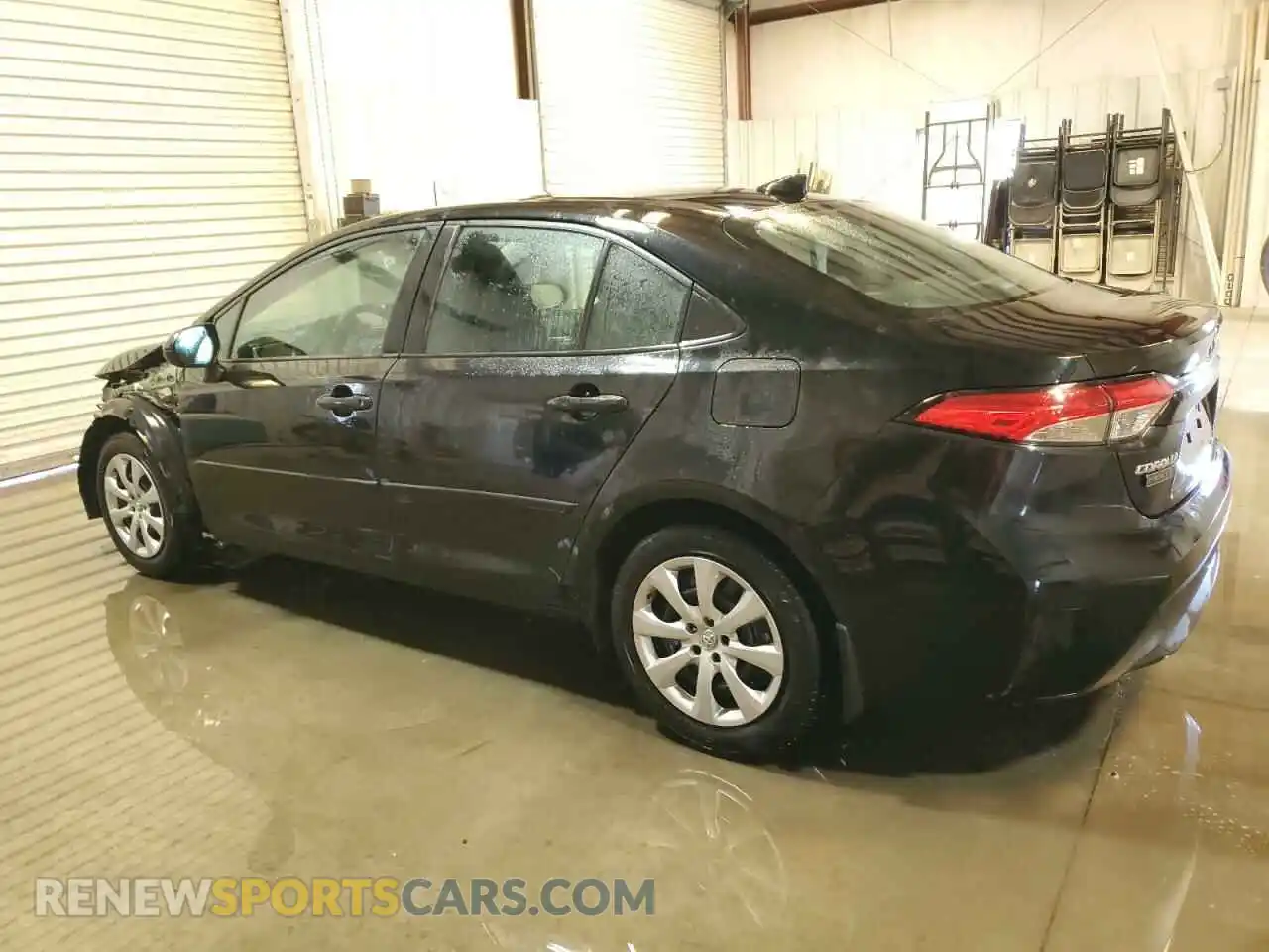 2 Photograph of a damaged car 5YFEPRAE4LP009889 TOYOTA COROLLA 2020