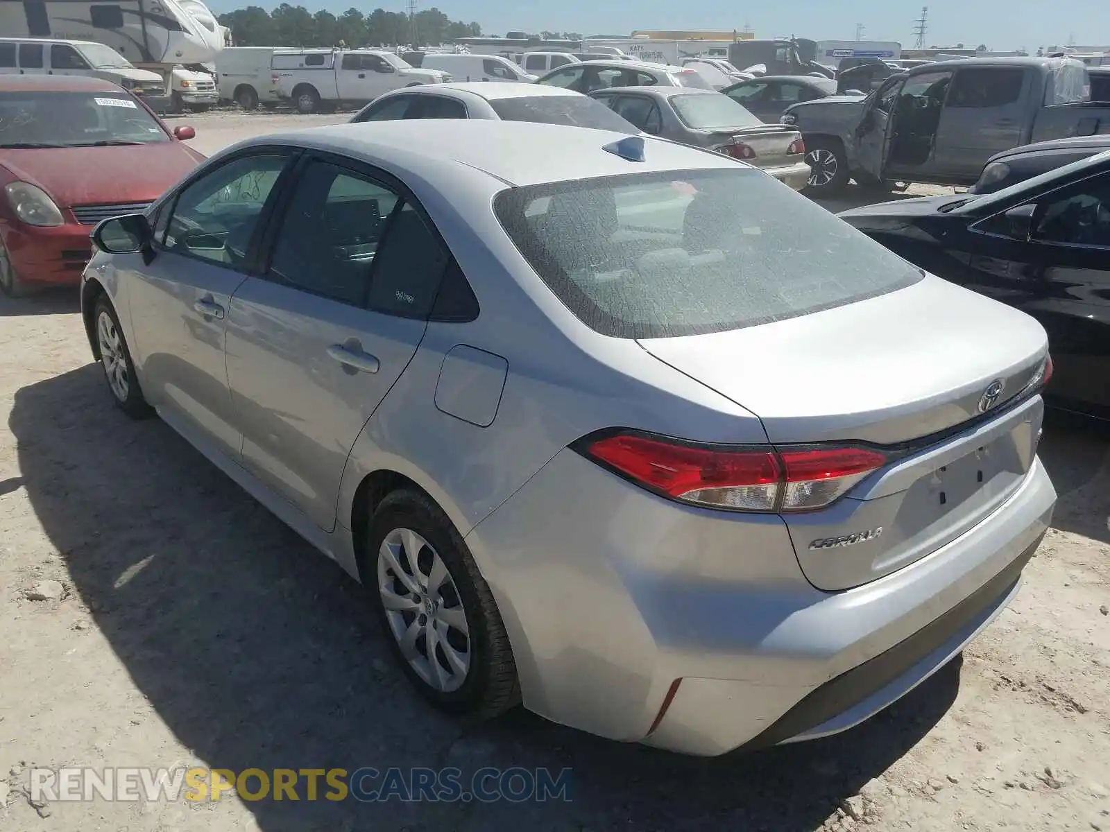 3 Photograph of a damaged car 5YFEPRAE4LP030550 TOYOTA COROLLA 2020