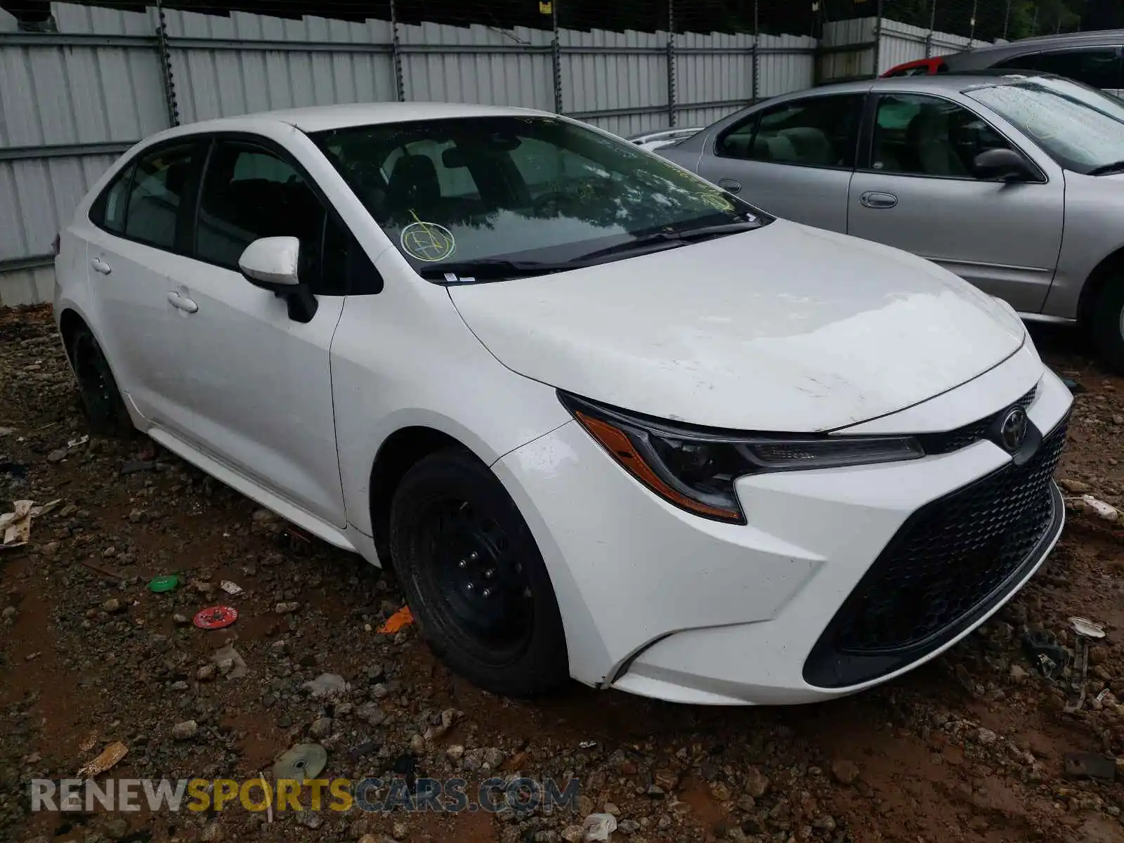 1 Photograph of a damaged car 5YFEPRAE4LP040205 TOYOTA COROLLA 2020