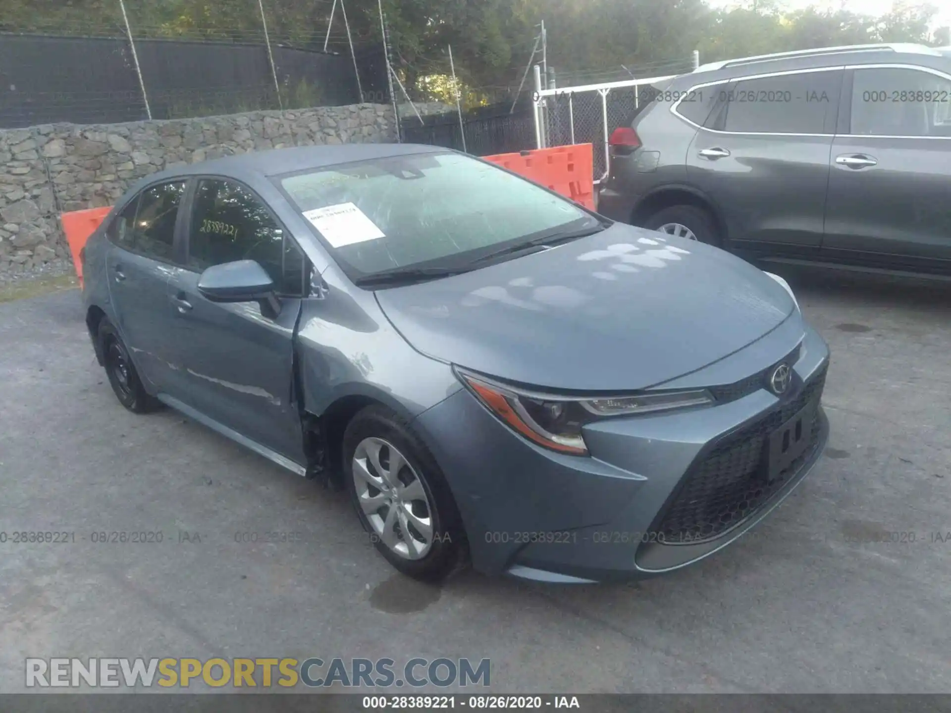 1 Photograph of a damaged car 5YFEPRAE4LP042861 TOYOTA COROLLA 2020
