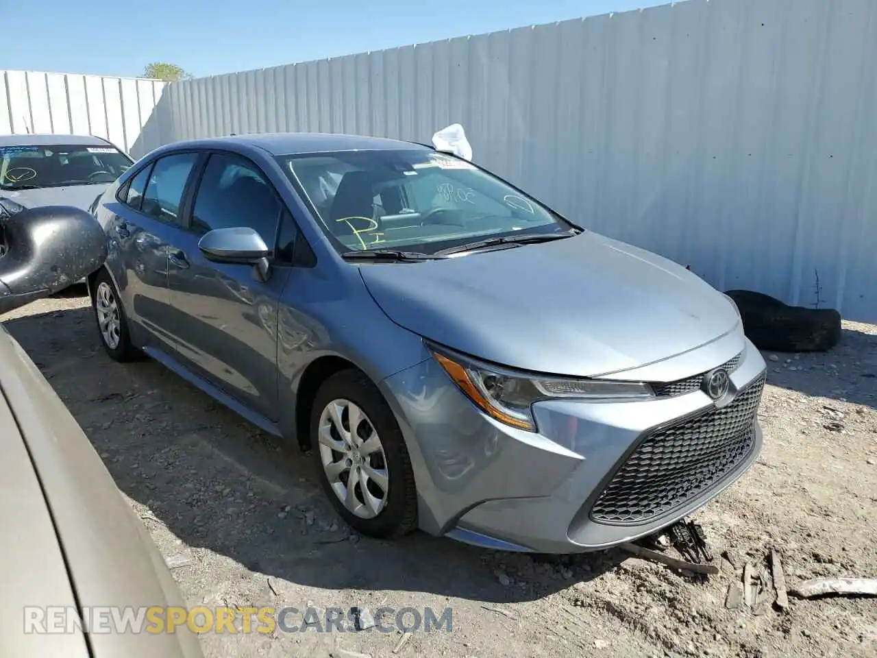 1 Photograph of a damaged car 5YFEPRAE4LP043427 TOYOTA COROLLA 2020