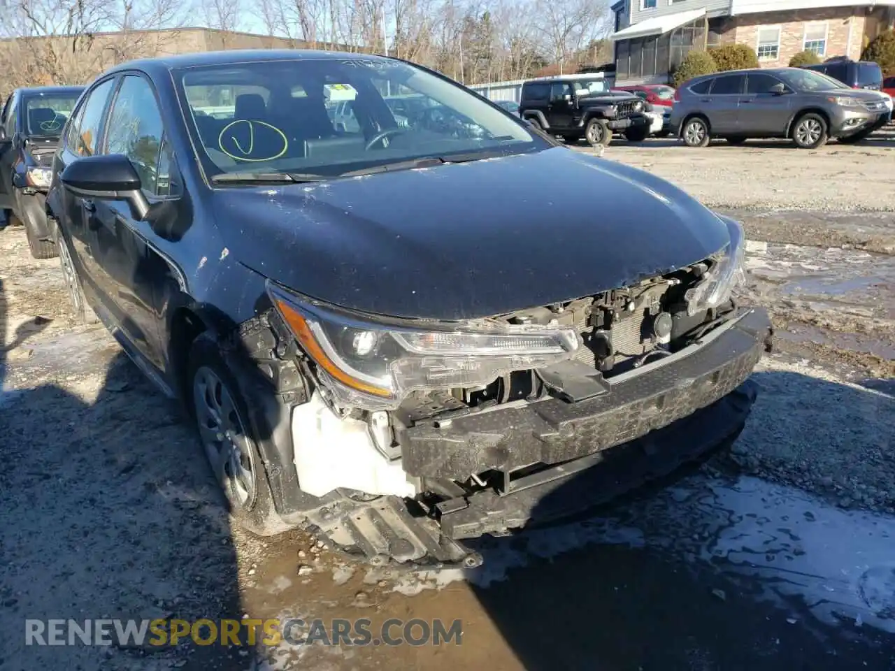 1 Photograph of a damaged car 5YFEPRAE4LP079361 TOYOTA COROLLA 2020