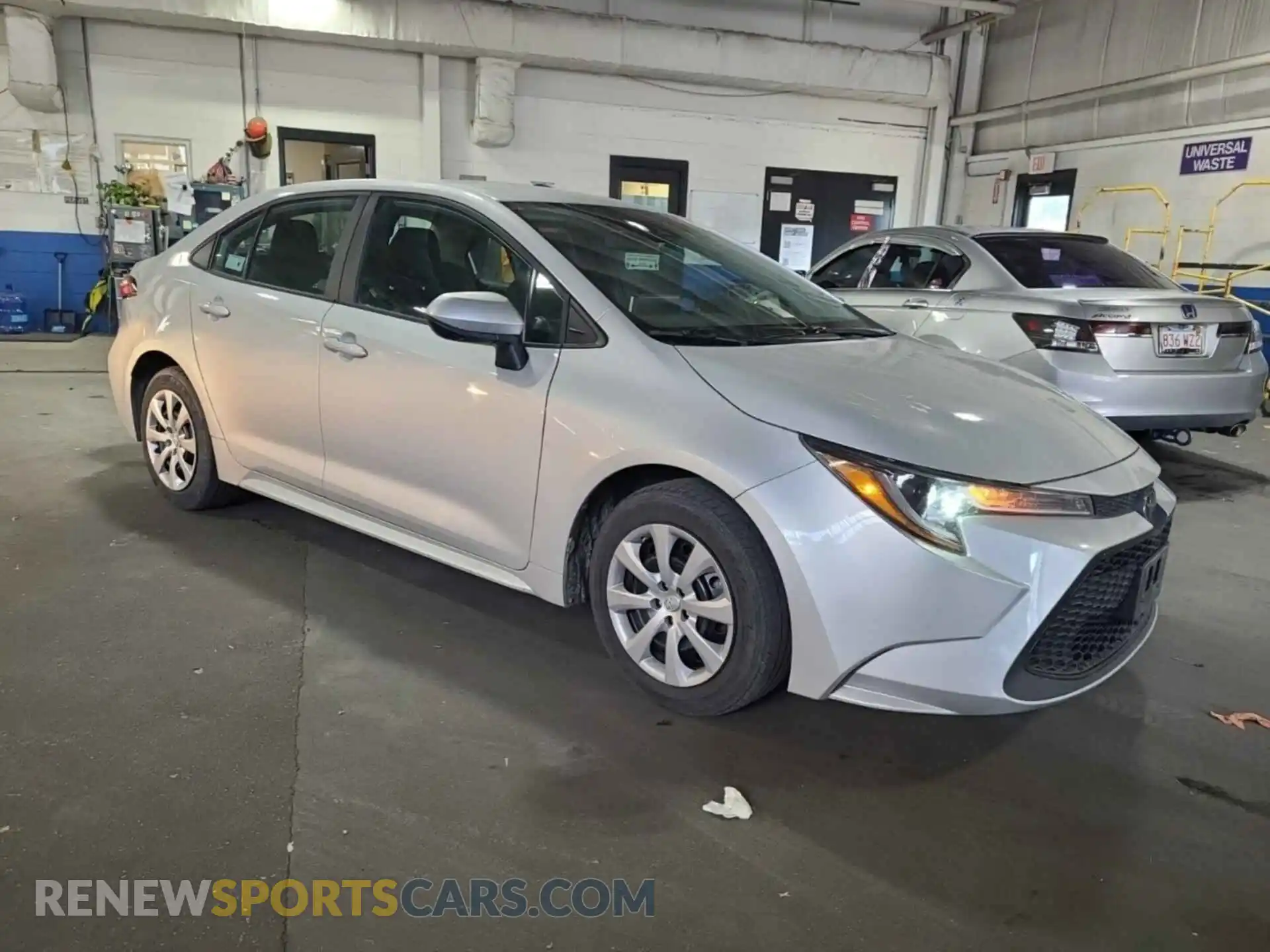 2 Photograph of a damaged car 5YFEPRAE4LP083202 TOYOTA COROLLA 2020