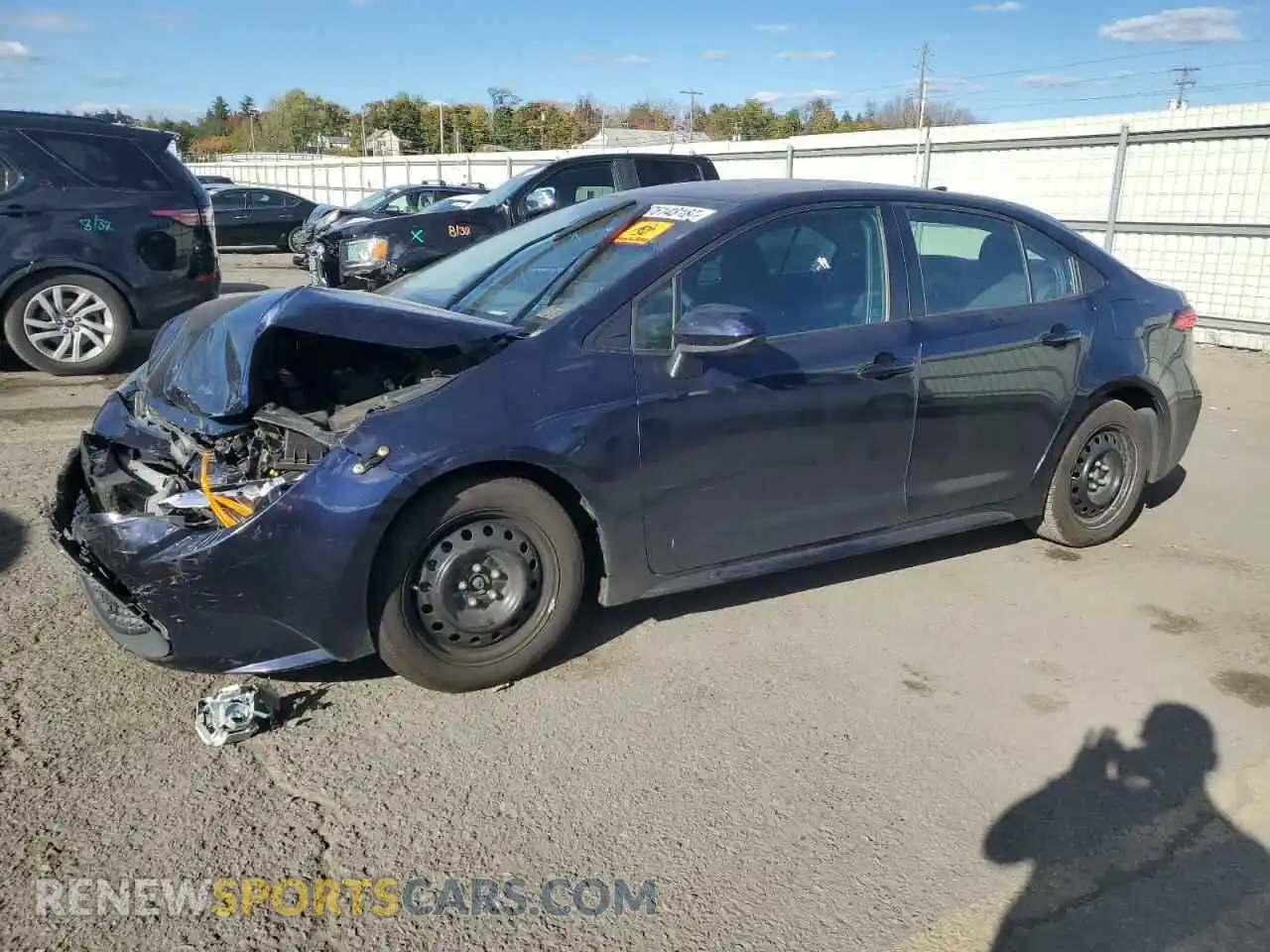 1 Photograph of a damaged car 5YFEPRAE4LP085418 TOYOTA COROLLA 2020