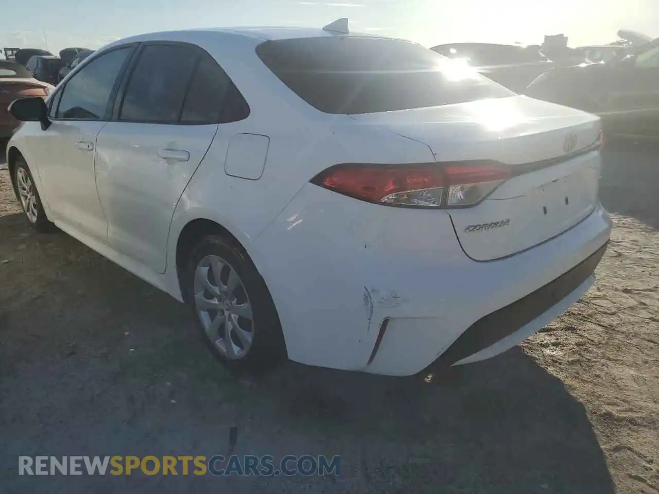 2 Photograph of a damaged car 5YFEPRAE4LP085614 TOYOTA COROLLA 2020