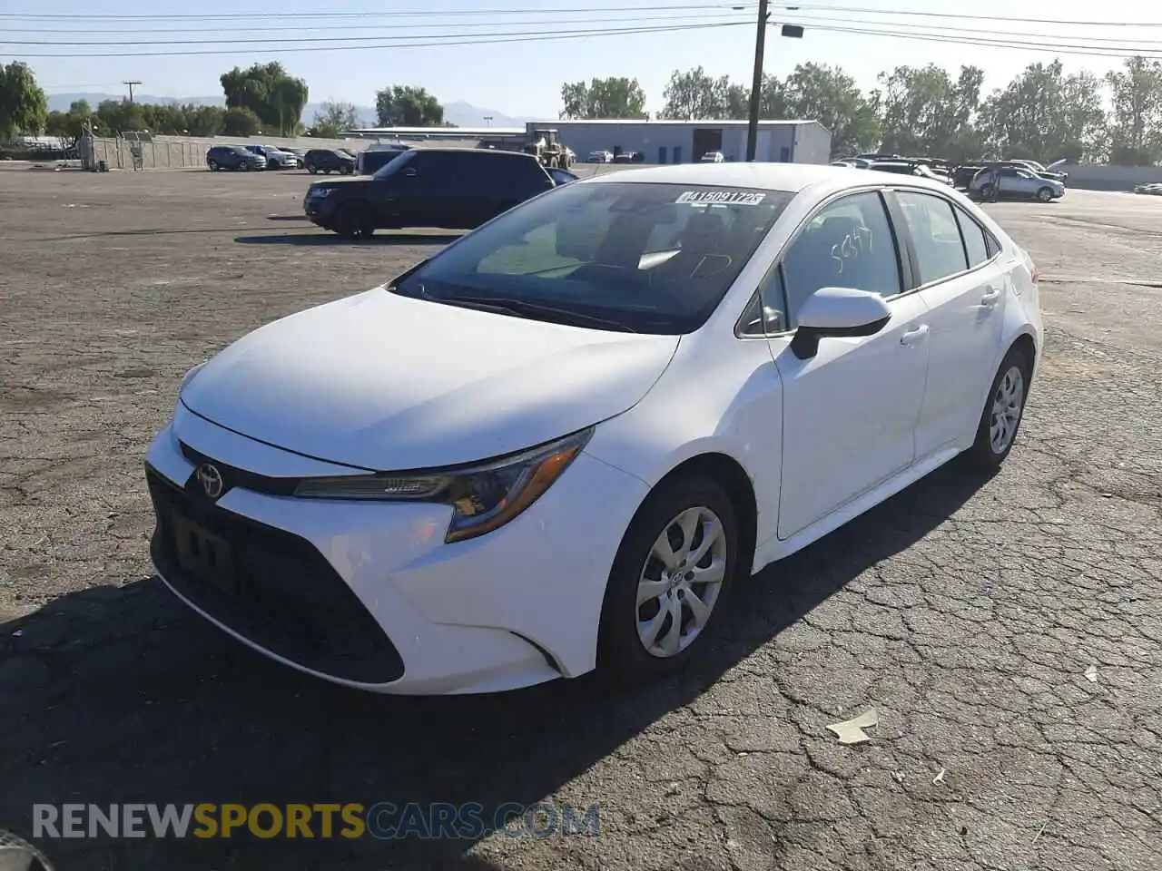 2 Photograph of a damaged car 5YFEPRAE4LP089503 TOYOTA COROLLA 2020