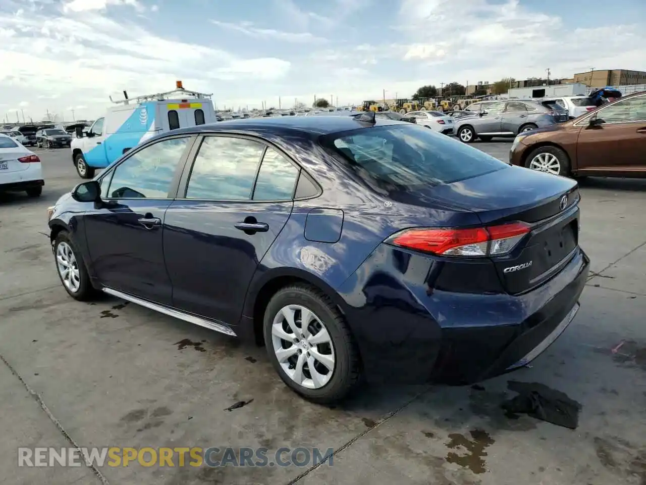 2 Photograph of a damaged car 5YFEPRAE4LP089565 TOYOTA COROLLA 2020