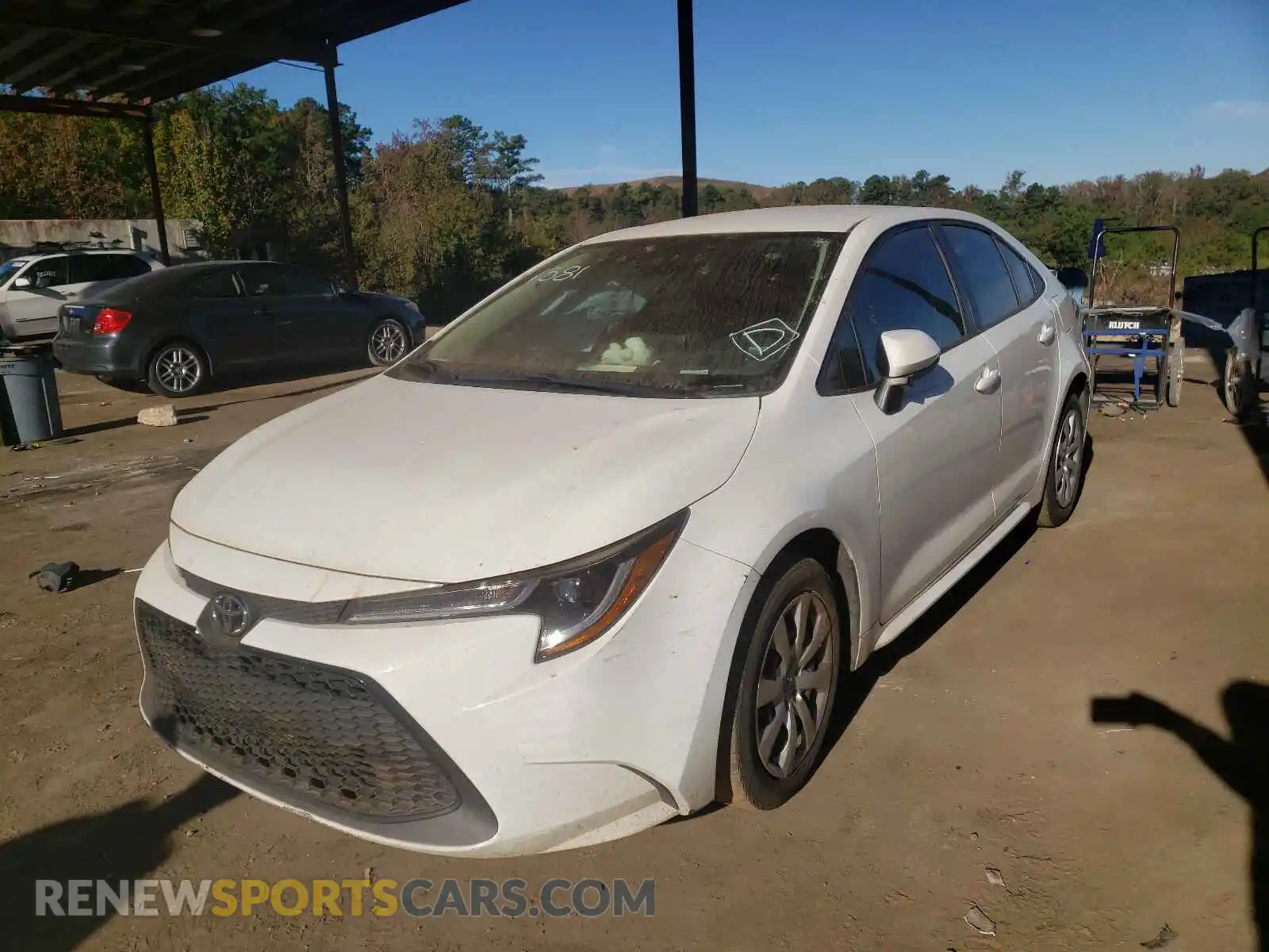2 Photograph of a damaged car 5YFEPRAE4LP091381 TOYOTA COROLLA 2020