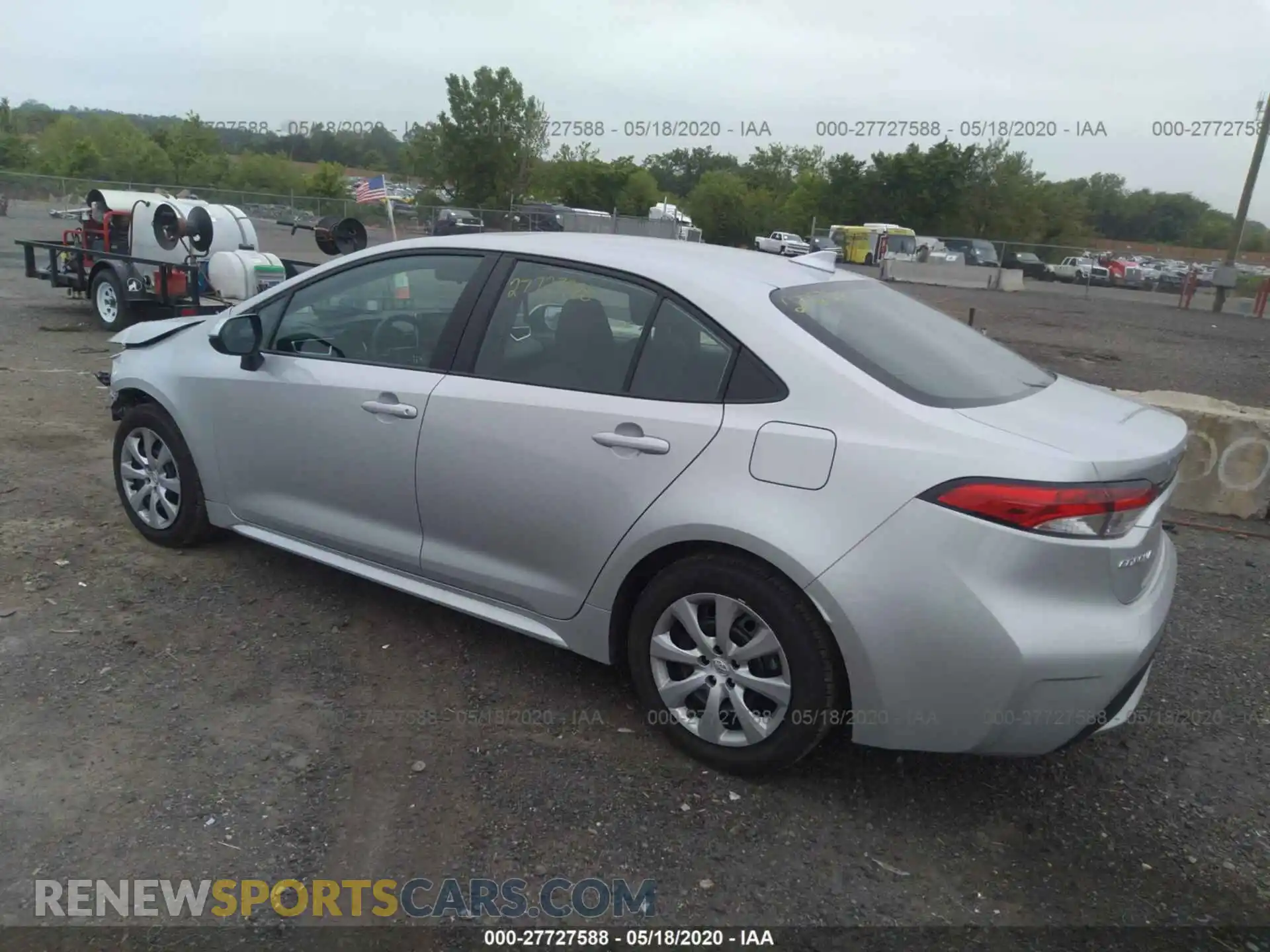 3 Photograph of a damaged car 5YFEPRAE4LP093275 TOYOTA COROLLA 2020