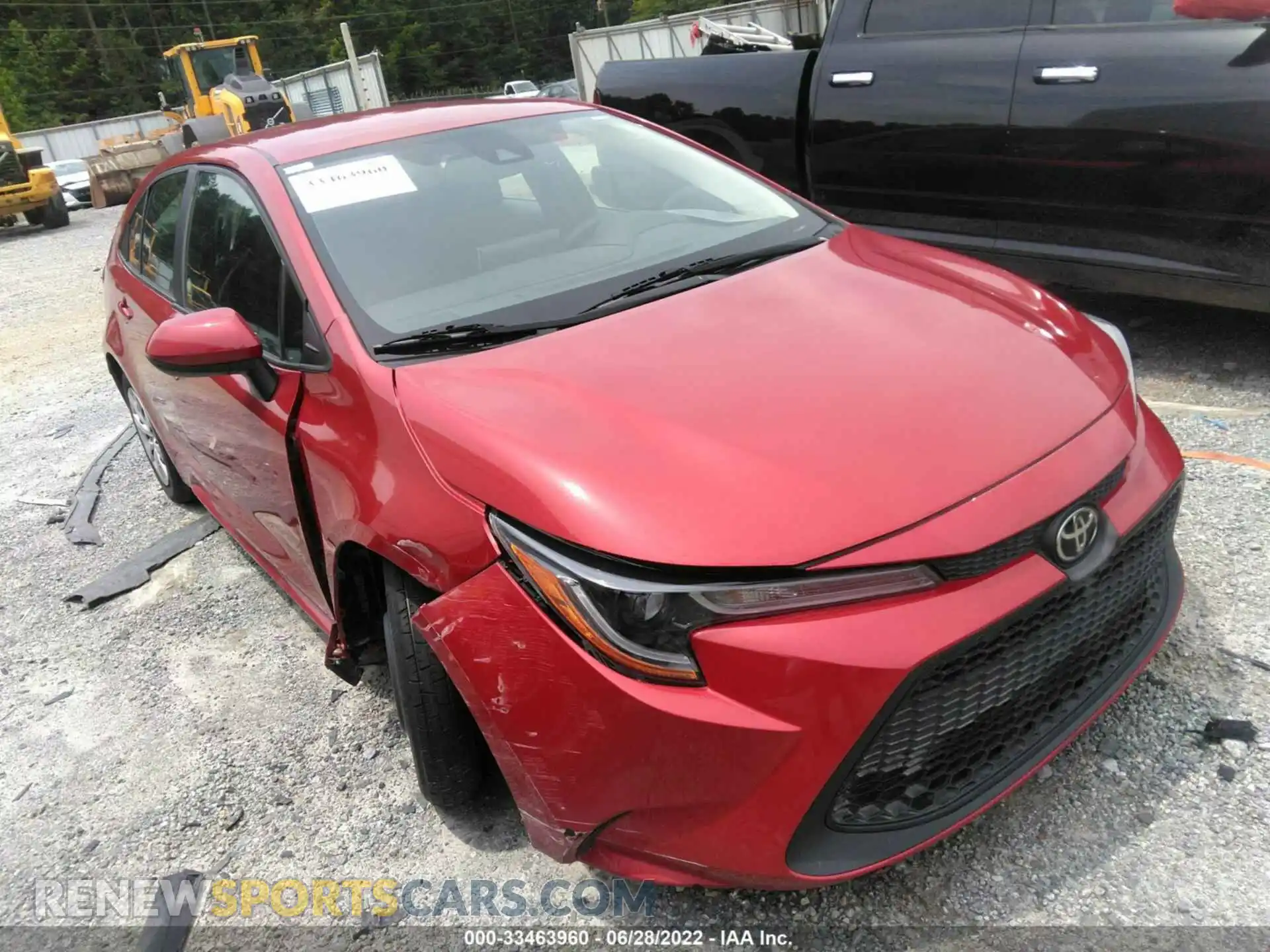 1 Photograph of a damaged car 5YFEPRAE4LP097312 TOYOTA COROLLA 2020