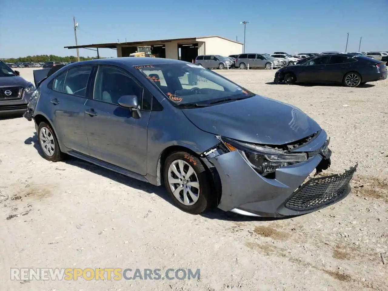 1 Photograph of a damaged car 5YFEPRAE4LP100192 TOYOTA COROLLA 2020