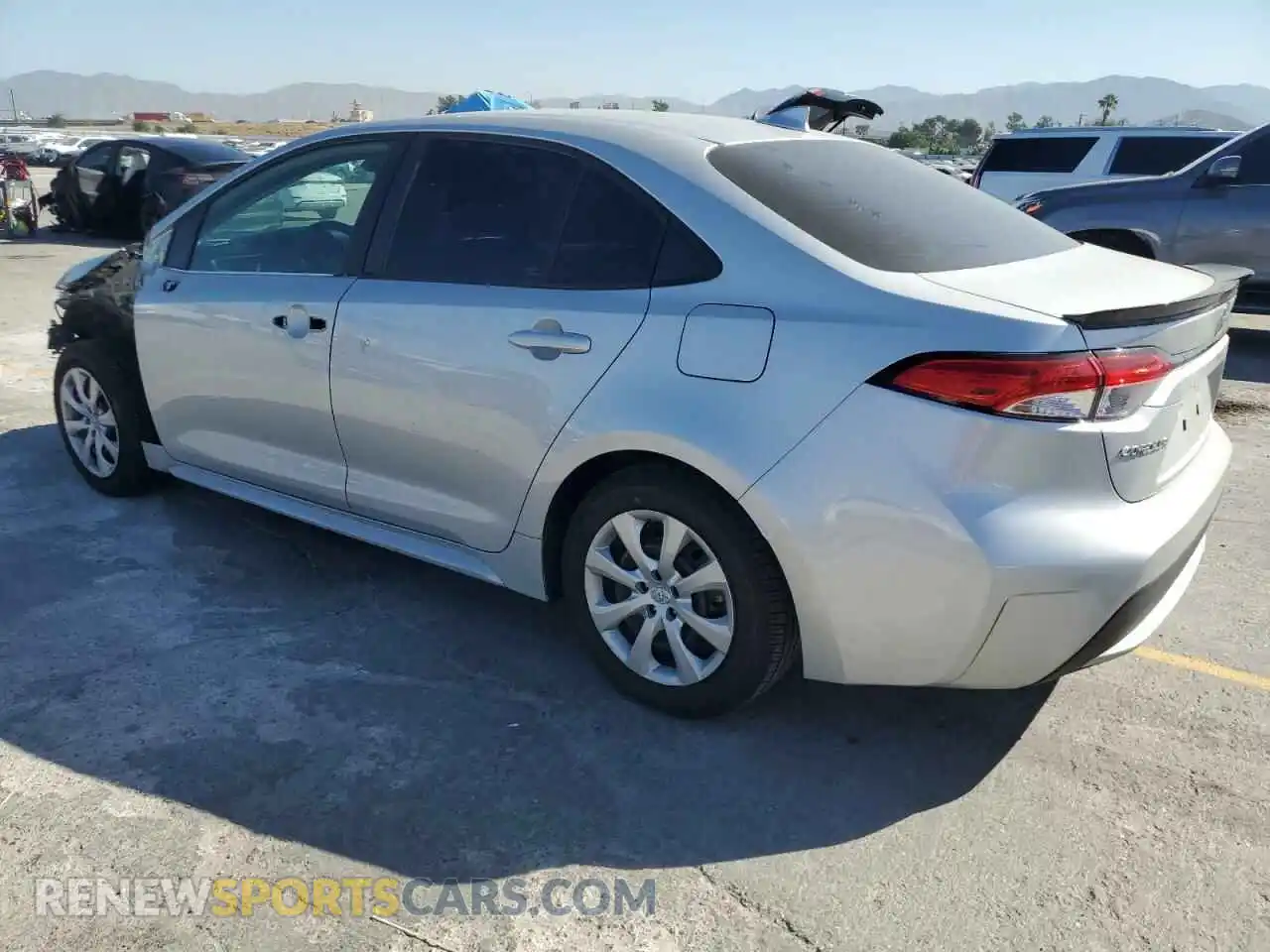 2 Photograph of a damaged car 5YFEPRAE4LP105506 TOYOTA COROLLA 2020