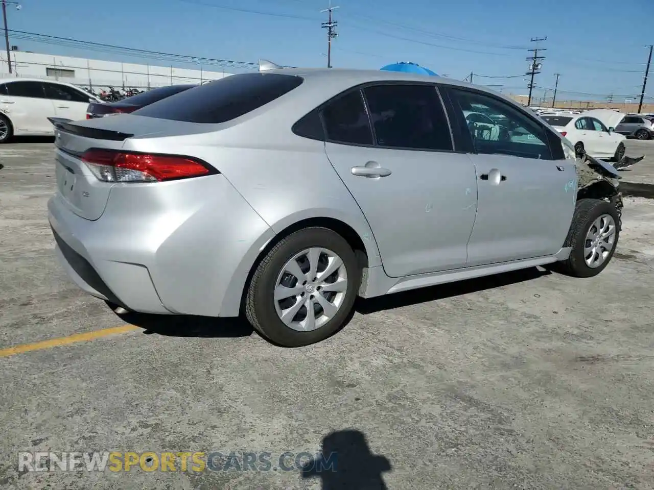 3 Photograph of a damaged car 5YFEPRAE4LP105506 TOYOTA COROLLA 2020