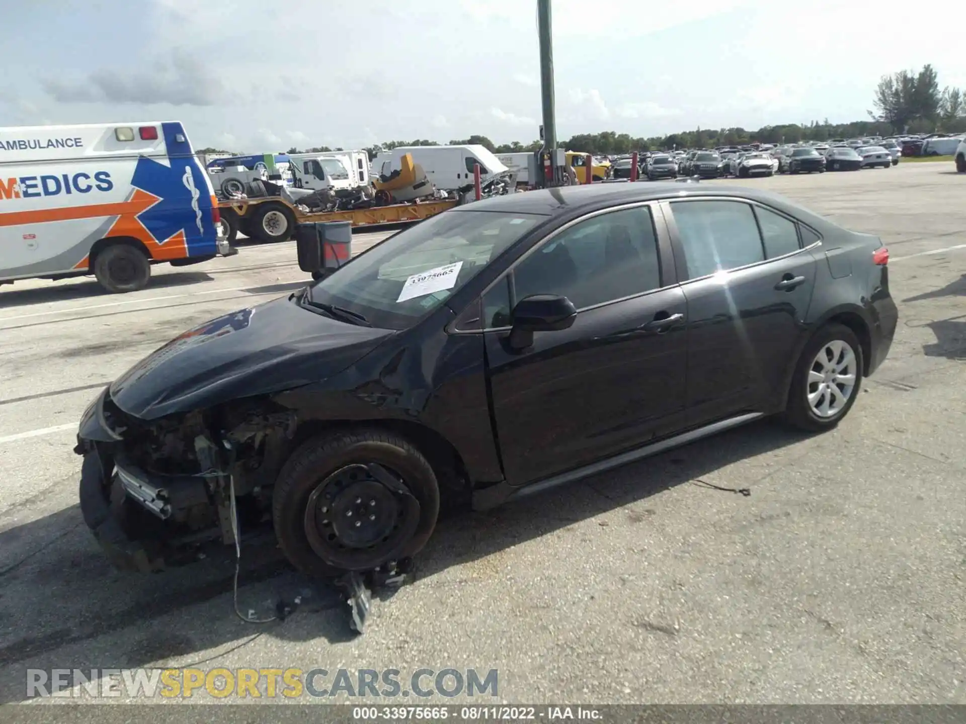 2 Photograph of a damaged car 5YFEPRAE4LP125853 TOYOTA COROLLA 2020