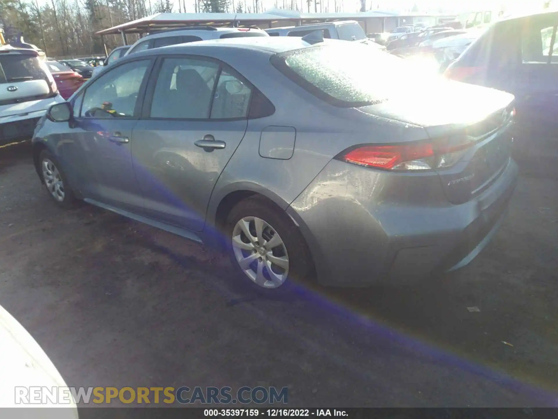 3 fotografías del automóvil dañado 5YFEPRAE4LP125982 TOYOTA COROLLA 2020