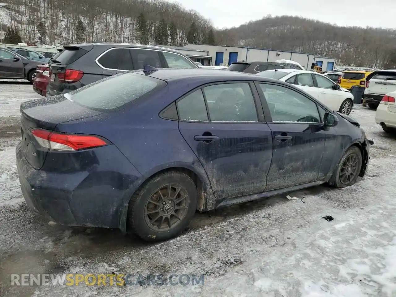 3 Photograph of a damaged car 5YFEPRAE5LP004099 TOYOTA COROLLA 2020