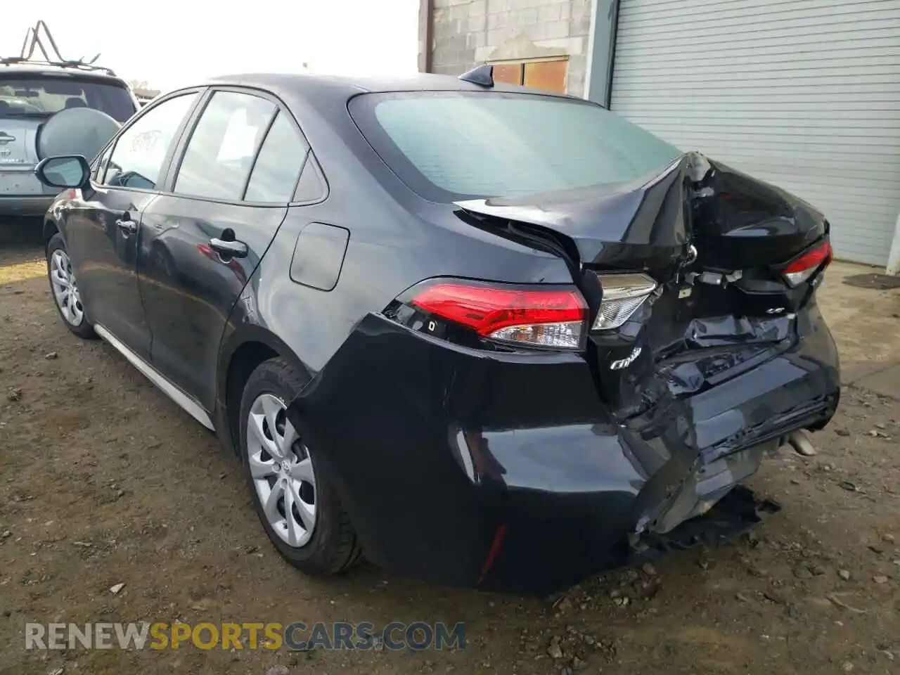 3 Photograph of a damaged car 5YFEPRAE5LP012784 TOYOTA COROLLA 2020