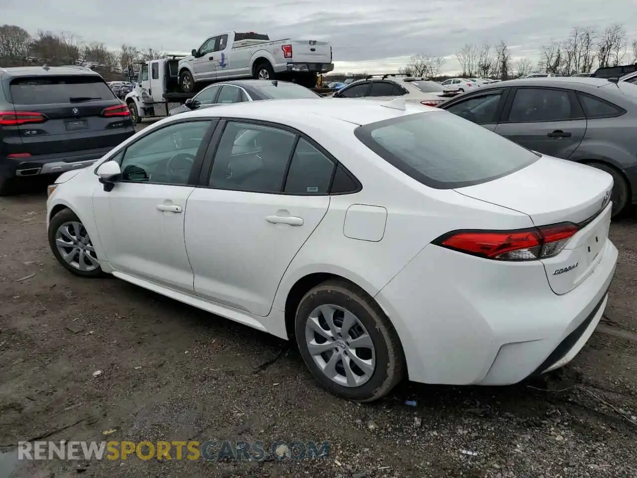 2 Photograph of a damaged car 5YFEPRAE5LP014339 TOYOTA COROLLA 2020