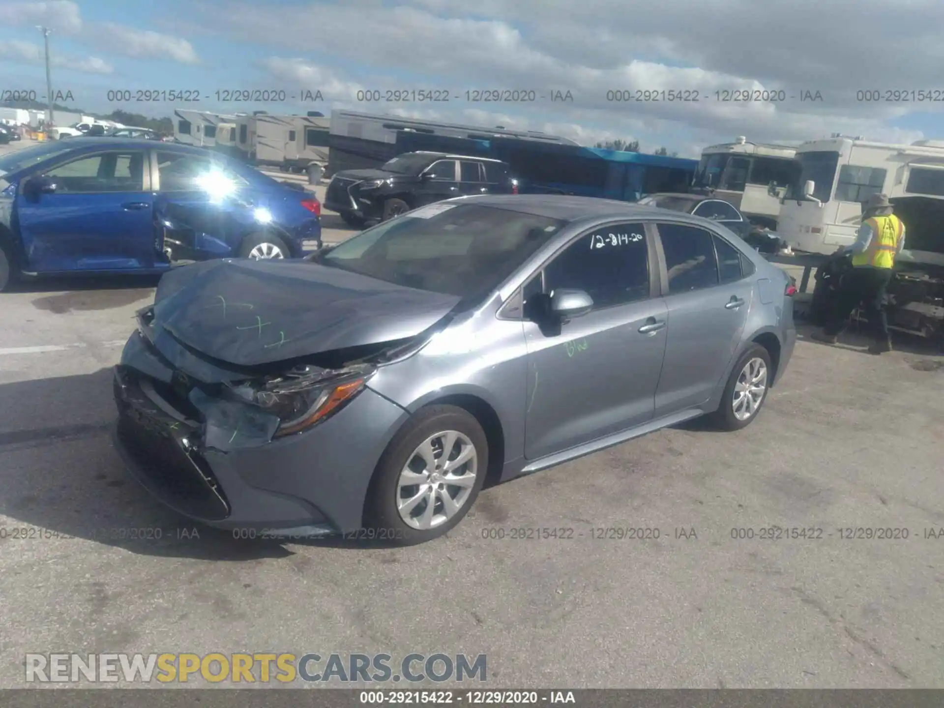 2 Photograph of a damaged car 5YFEPRAE5LP041542 TOYOTA COROLLA 2020