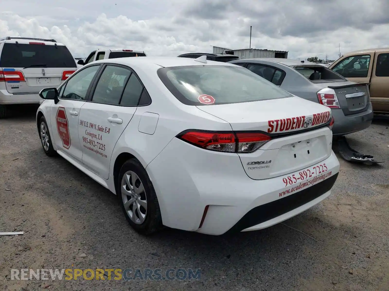 3 Photograph of a damaged car 5YFEPRAE5LP045929 TOYOTA COROLLA 2020