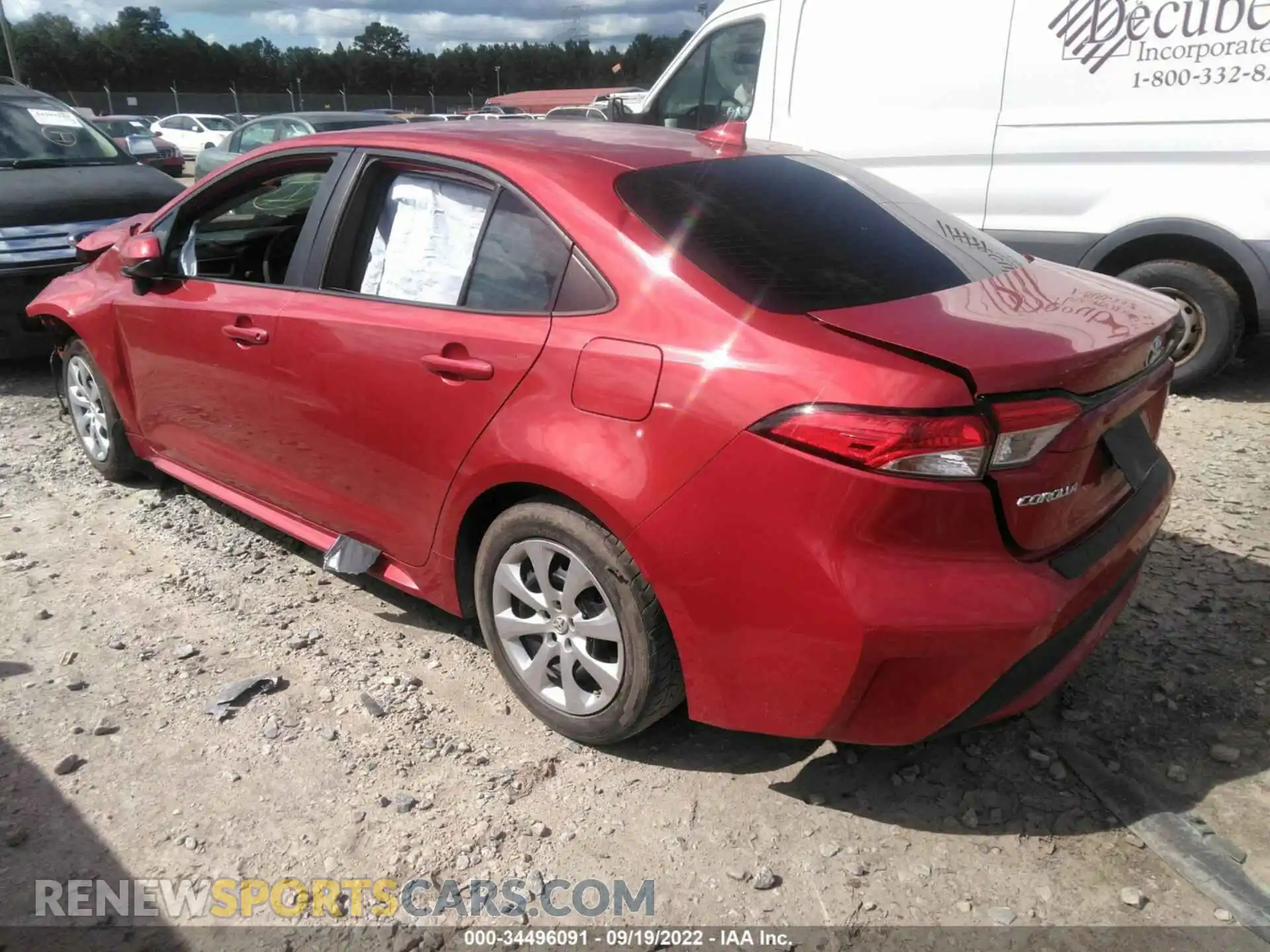 3 Photograph of a damaged car 5YFEPRAE5LP049866 TOYOTA COROLLA 2020