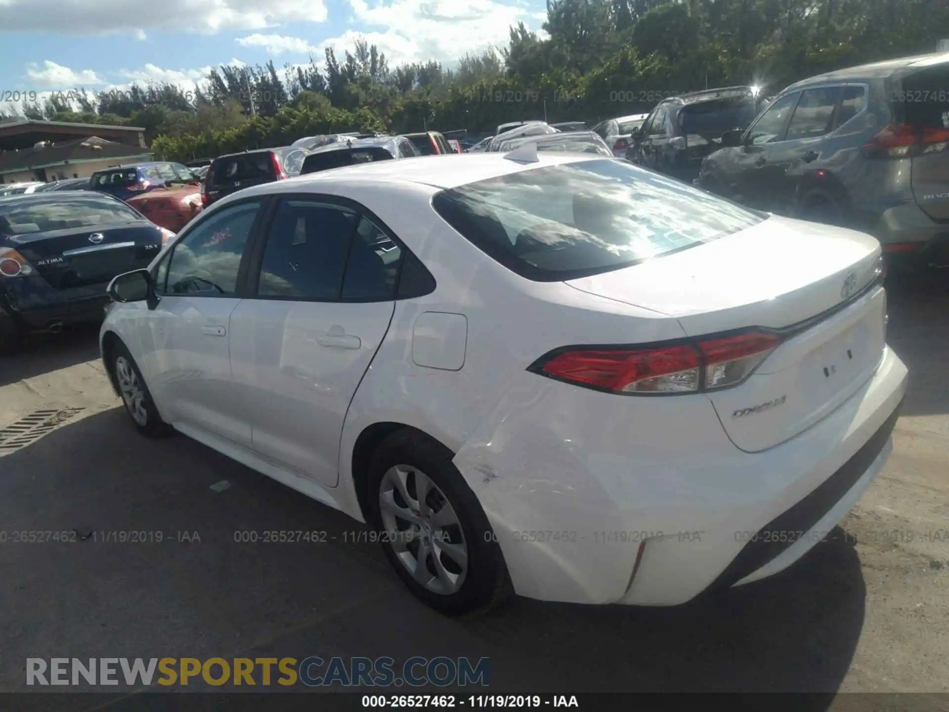 3 Photograph of a damaged car 5YFEPRAE5LP053240 TOYOTA COROLLA 2020