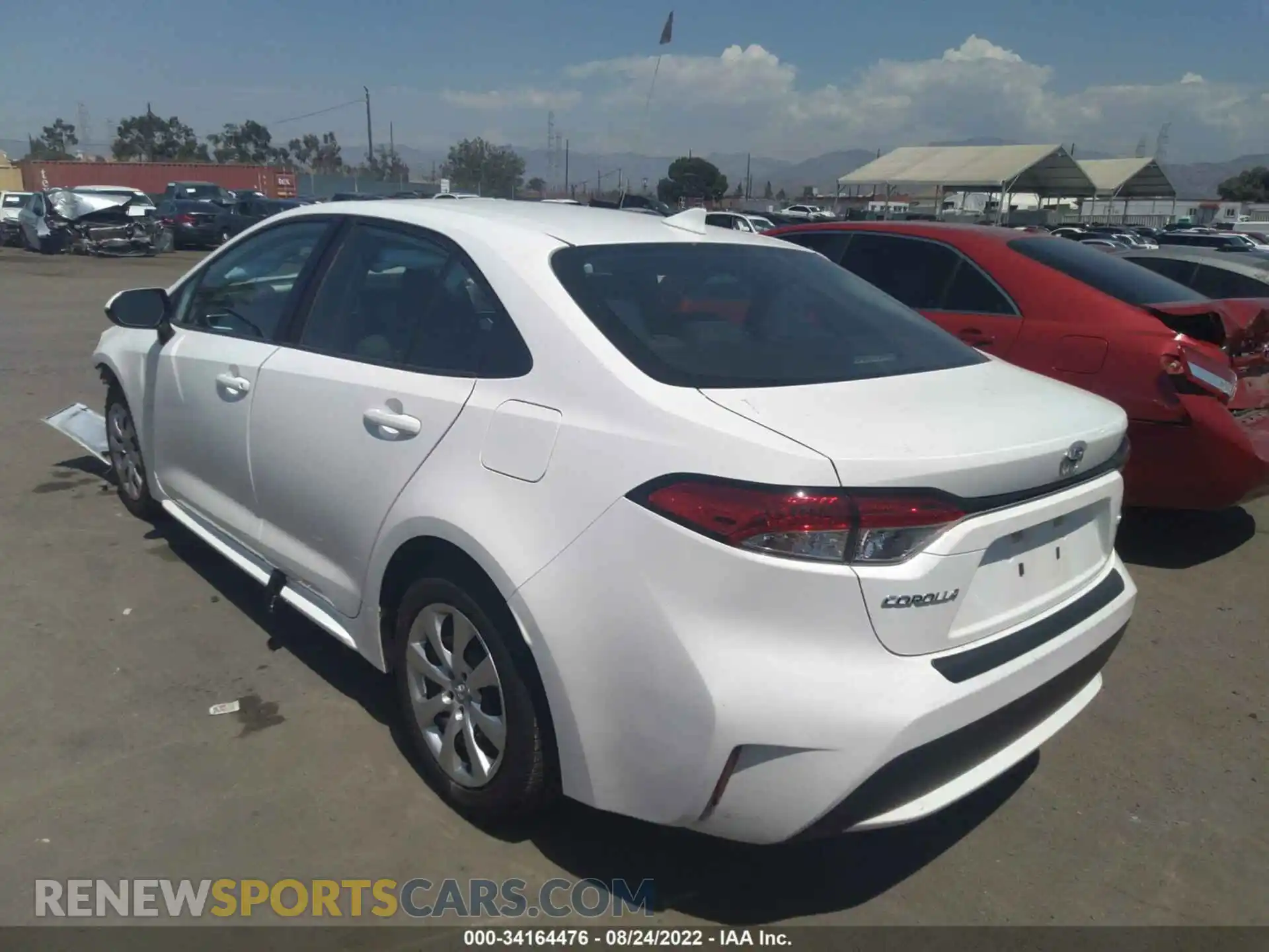 3 Photograph of a damaged car 5YFEPRAE5LP059331 TOYOTA COROLLA 2020