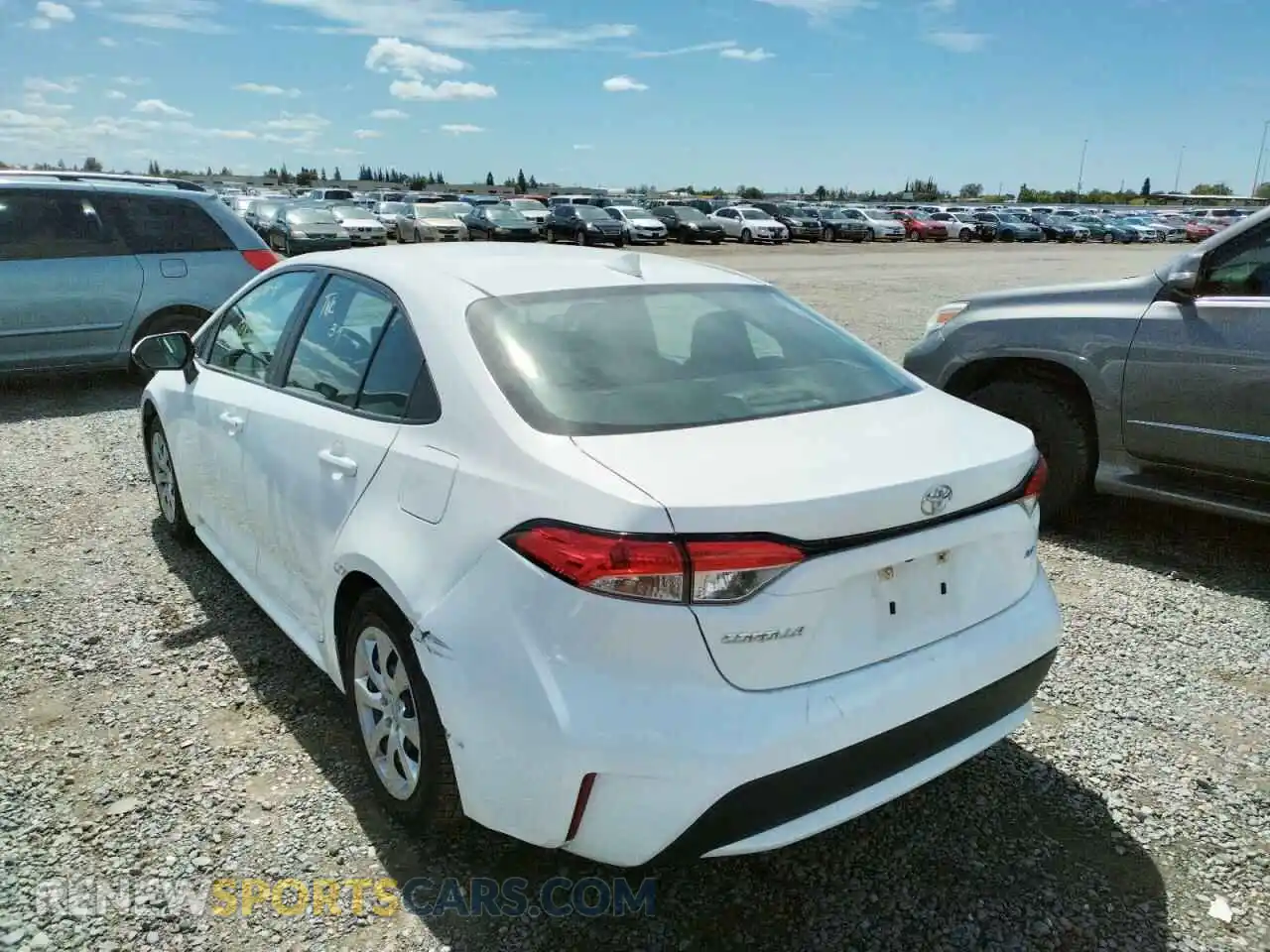 3 Фотография поврежденного автомобиля 5YFEPRAE5LP064061 TOYOTA COROLLA 2020