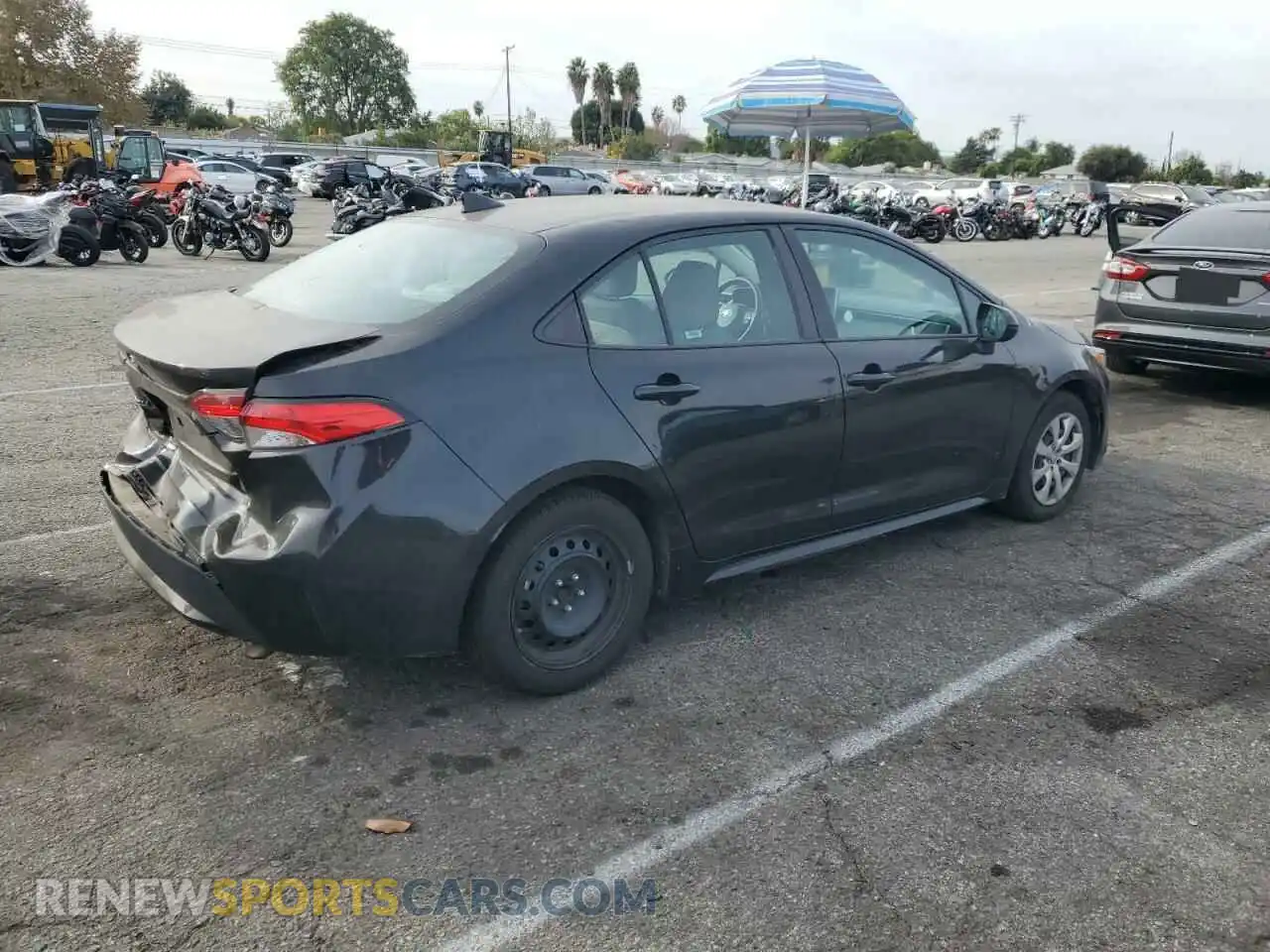3 Photograph of a damaged car 5YFEPRAE5LP065176 TOYOTA COROLLA 2020