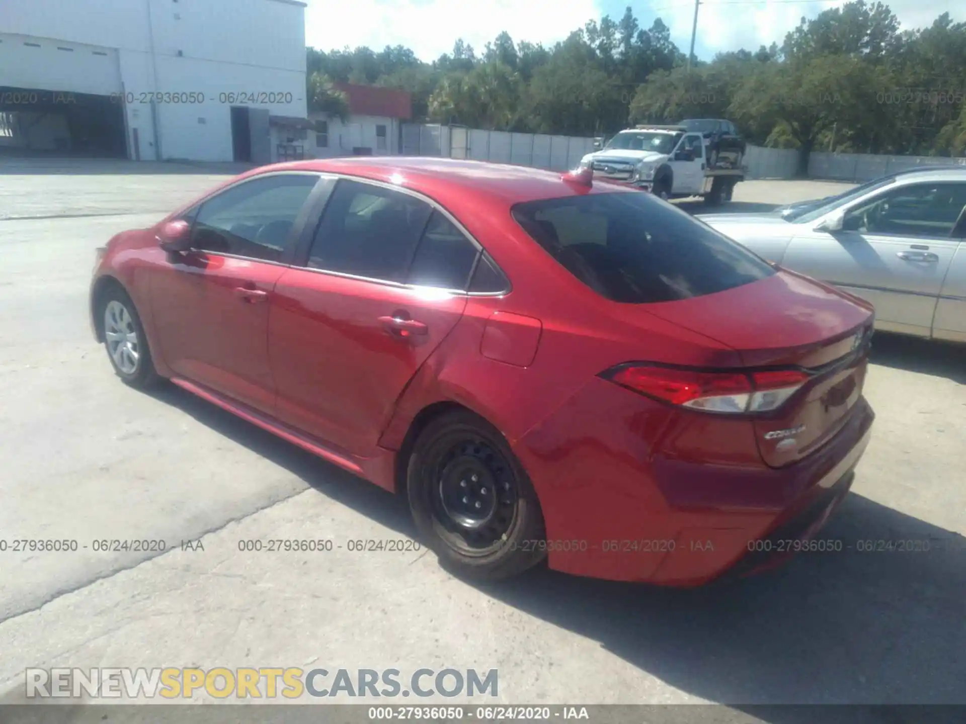 3 Photograph of a damaged car 5YFEPRAE5LP080762 TOYOTA COROLLA 2020