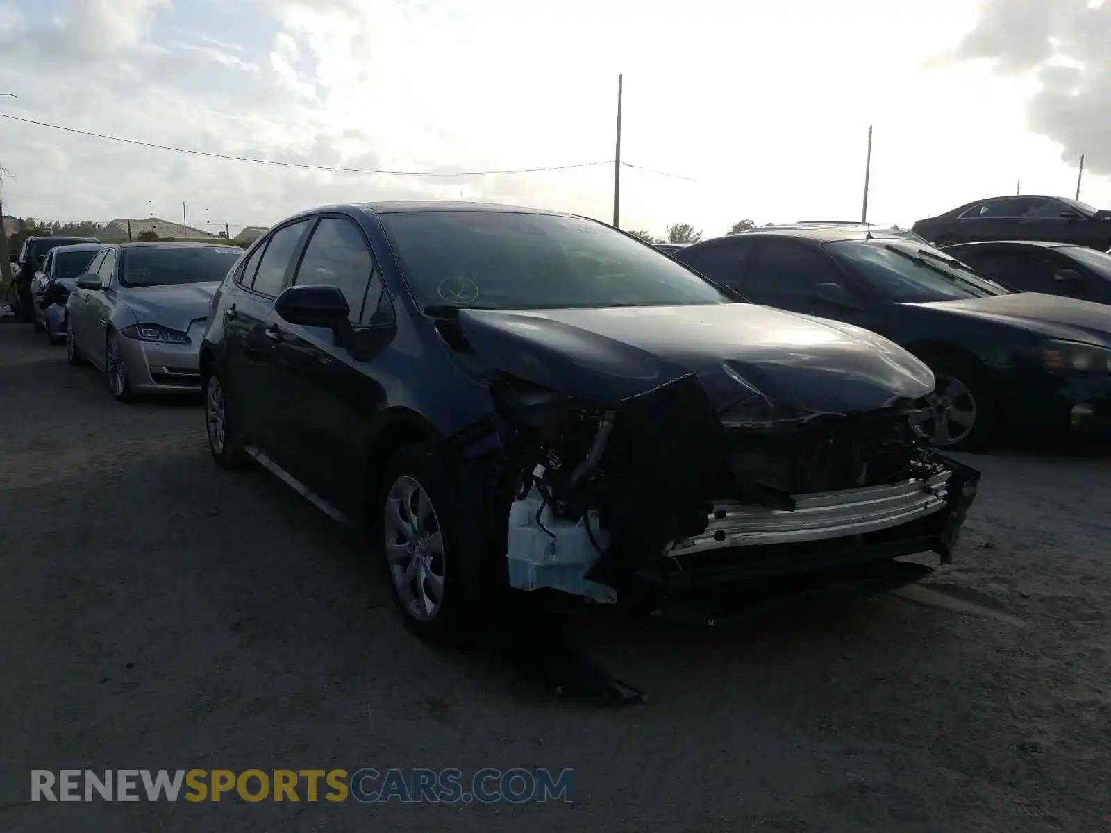 1 Photograph of a damaged car 5YFEPRAE5LP081748 TOYOTA COROLLA 2020