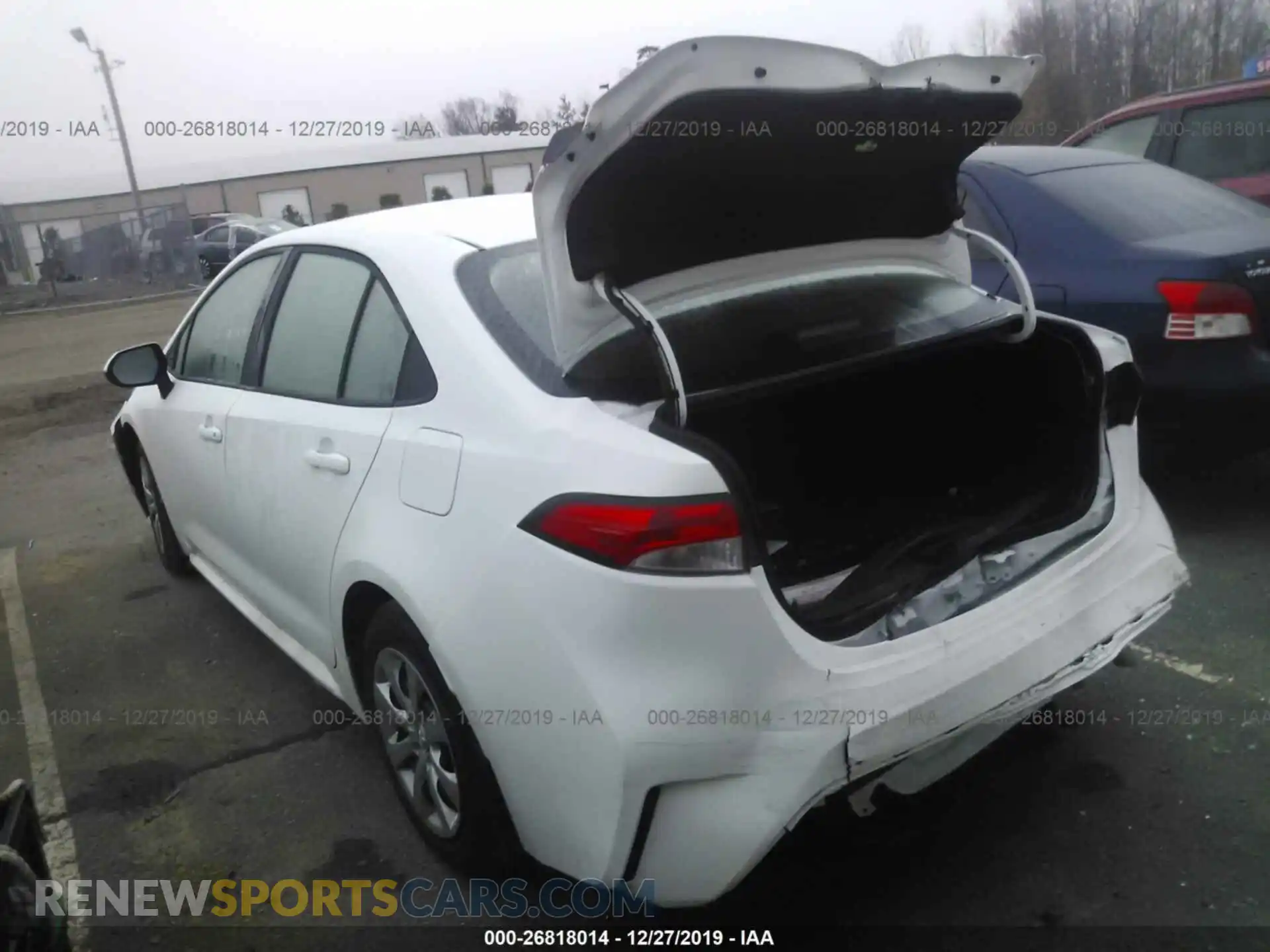 3 Photograph of a damaged car 5YFEPRAE5LP082219 TOYOTA COROLLA 2020