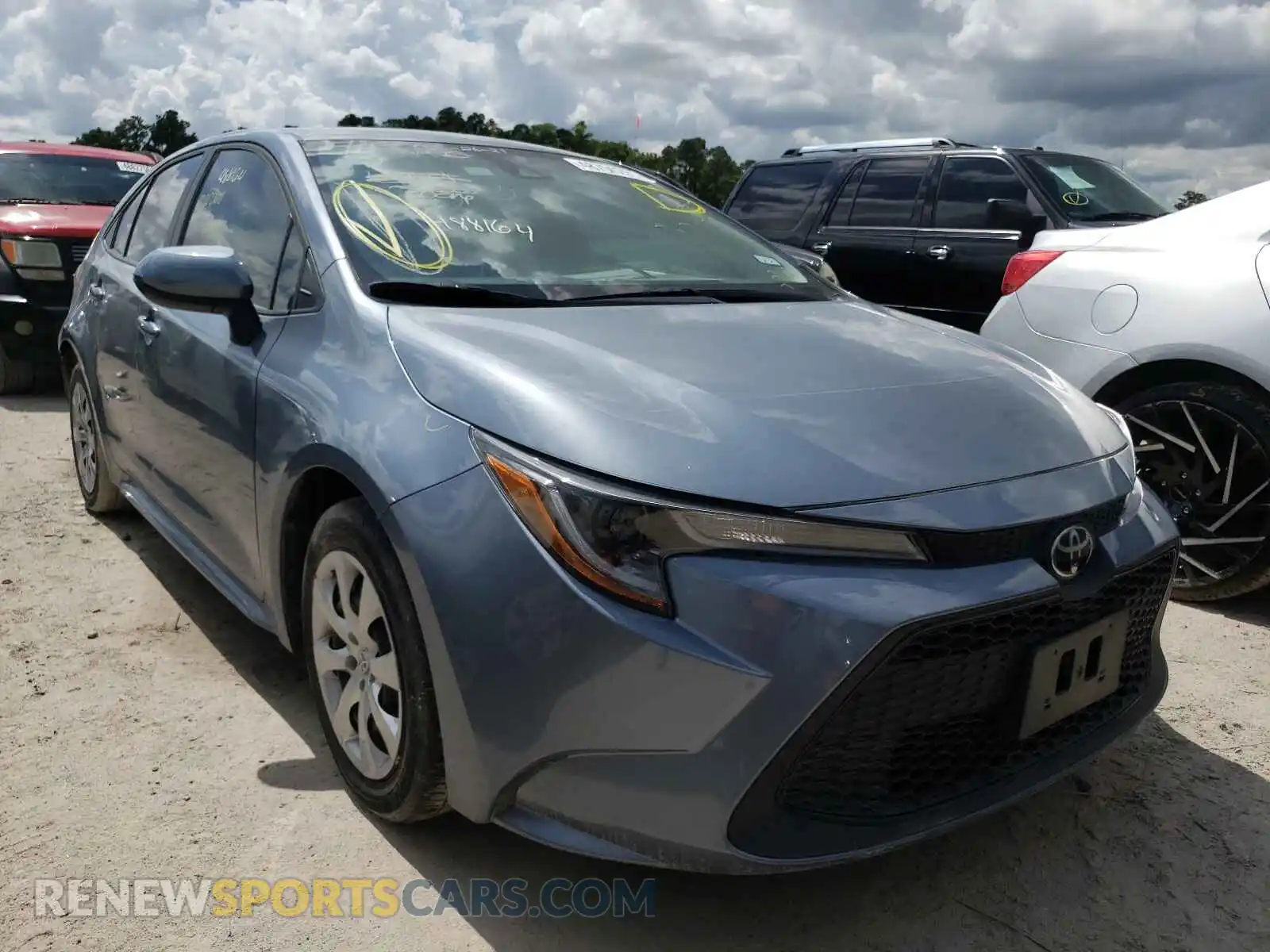 1 Photograph of a damaged car 5YFEPRAE5LP083077 TOYOTA COROLLA 2020
