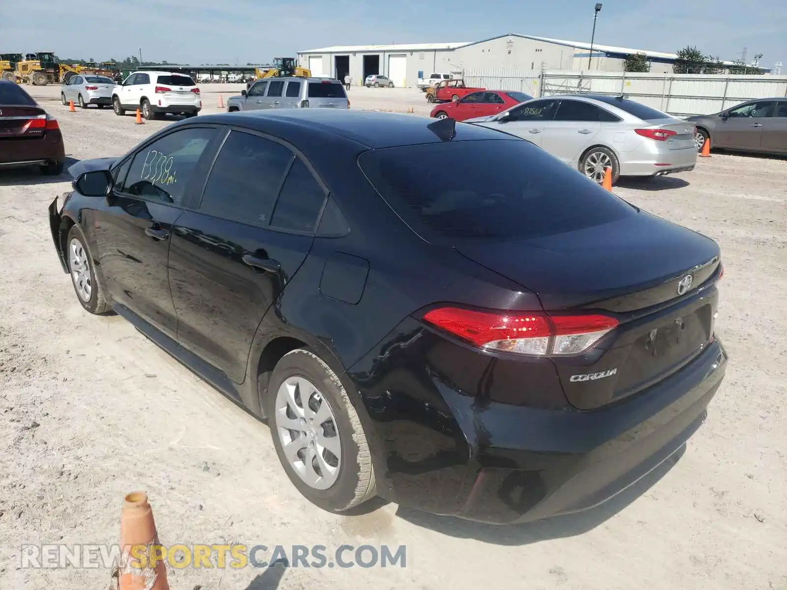 3 Photograph of a damaged car 5YFEPRAE5LP083113 TOYOTA COROLLA 2020