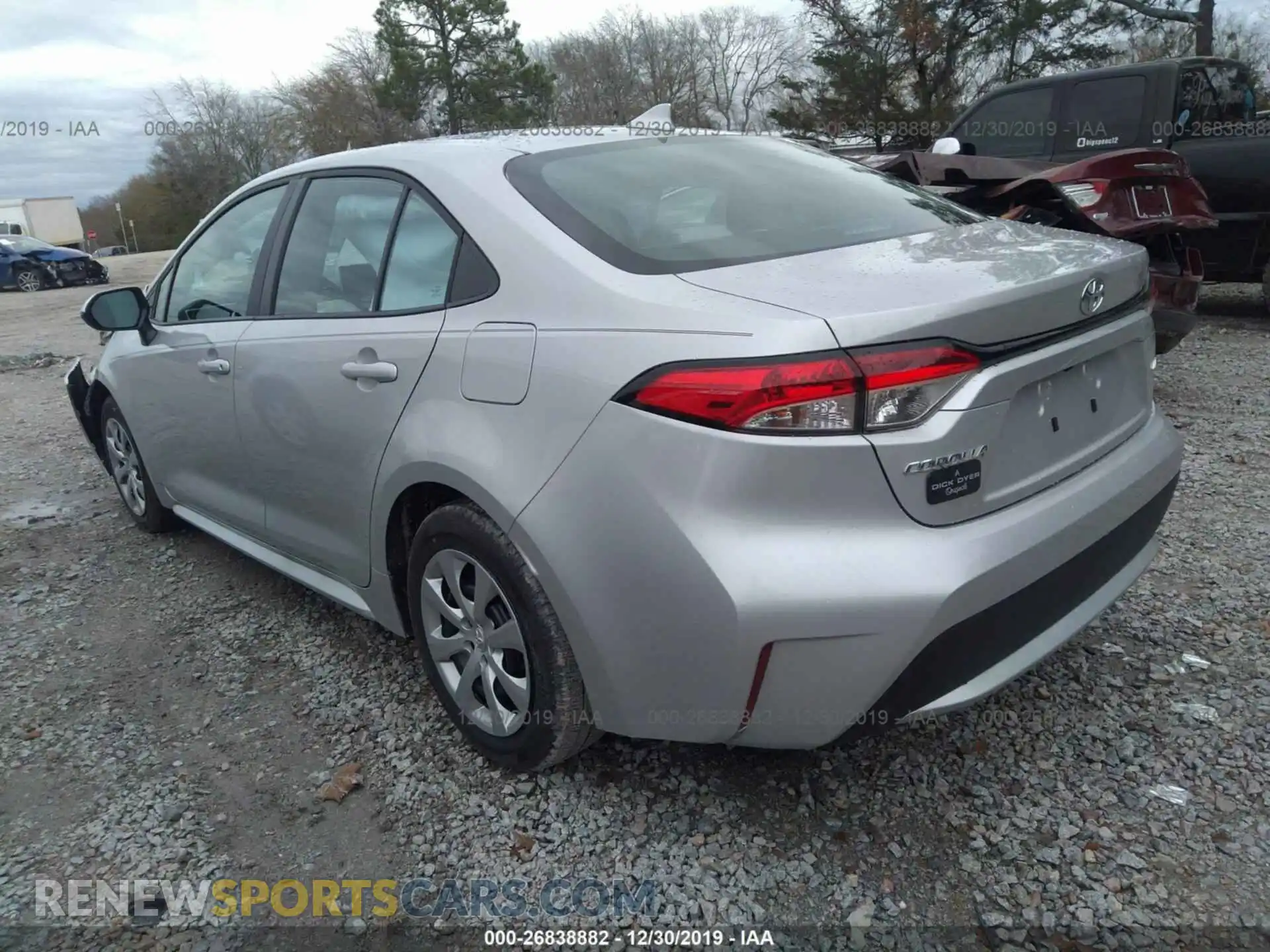 3 Photograph of a damaged car 5YFEPRAE5LP087811 TOYOTA COROLLA 2020