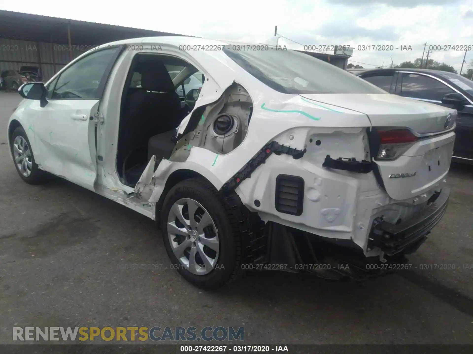 3 Photograph of a damaged car 5YFEPRAE5LP099537 TOYOTA COROLLA 2020