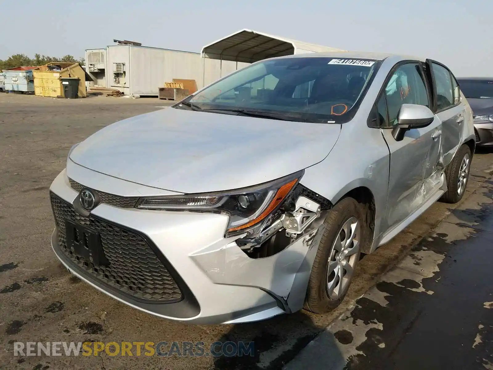 2 Photograph of a damaged car 5YFEPRAE5LP107507 TOYOTA COROLLA 2020