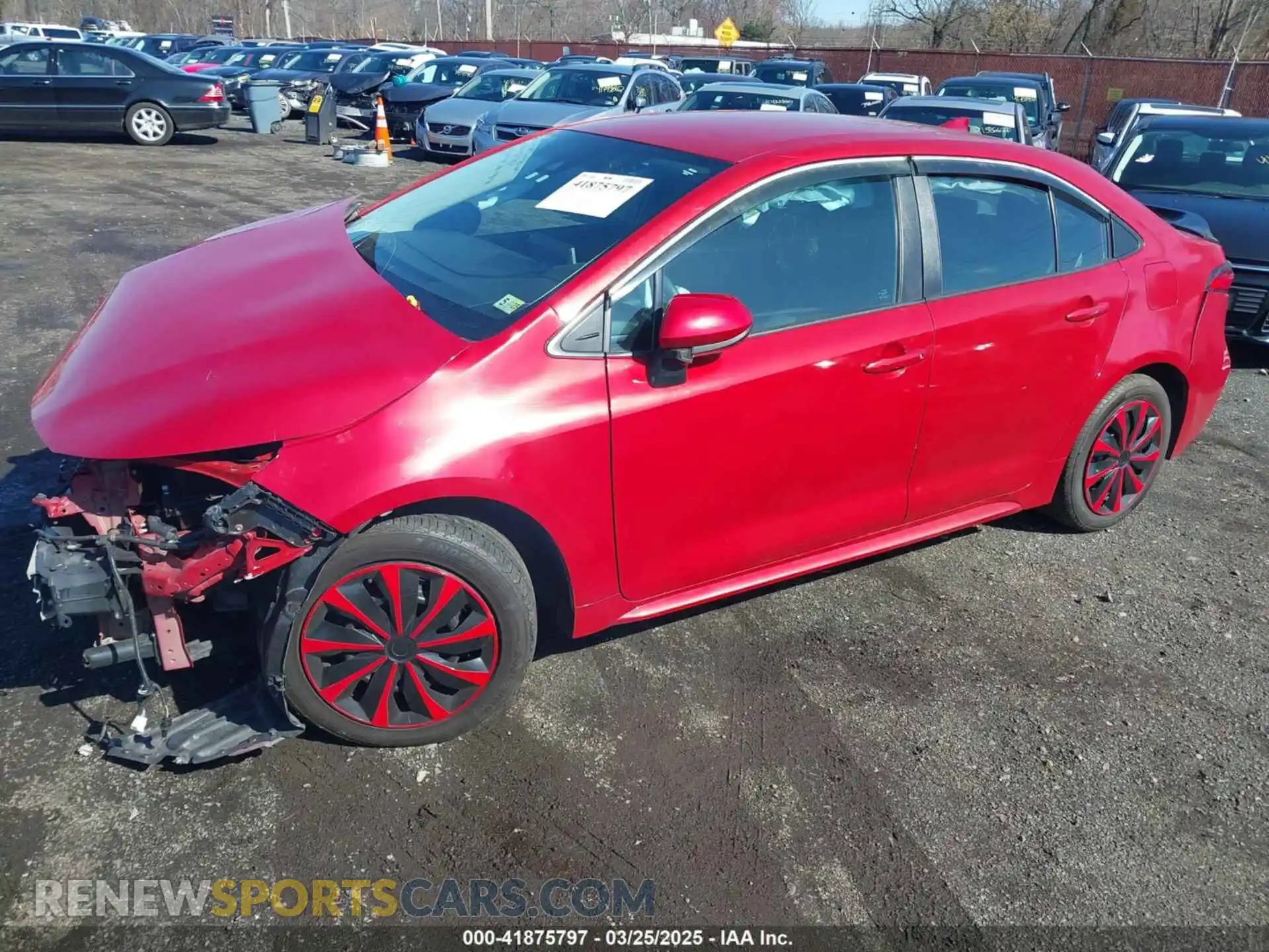 2 Photograph of a damaged car 5YFEPRAE5LP109399 TOYOTA COROLLA 2020