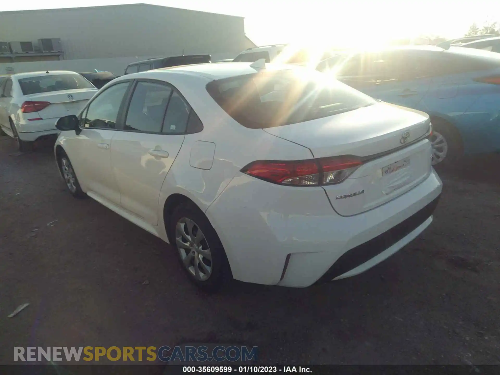 3 Photograph of a damaged car 5YFEPRAE5LP109435 TOYOTA COROLLA 2020