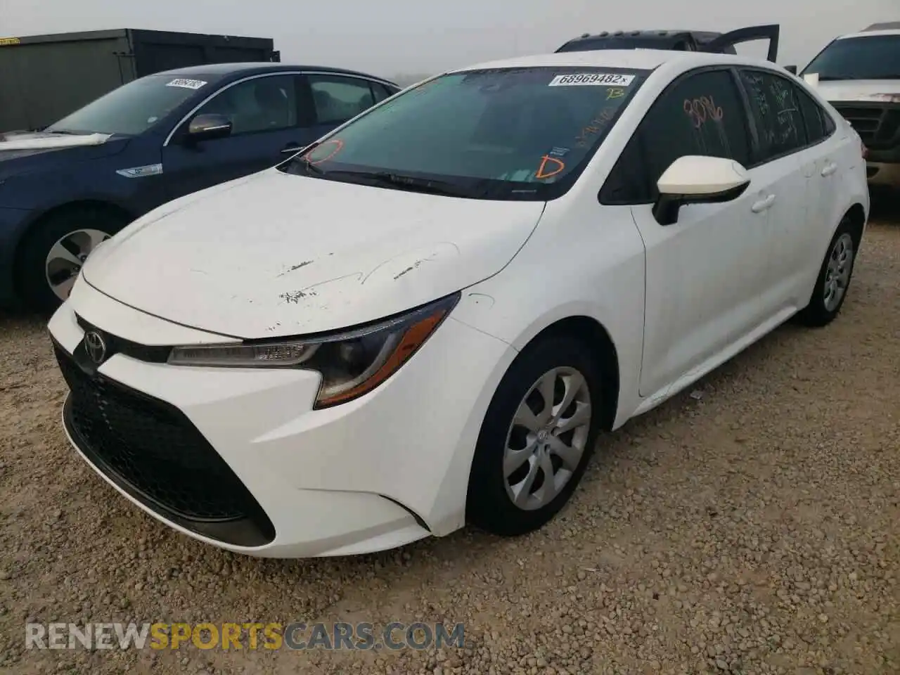 1 Photograph of a damaged car 5YFEPRAE5LP112965 TOYOTA COROLLA 2020