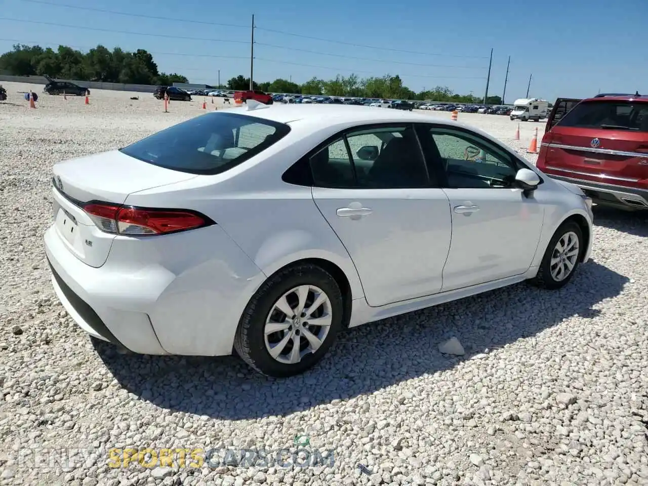 3 Photograph of a damaged car 5YFEPRAE5LP122945 TOYOTA COROLLA 2020