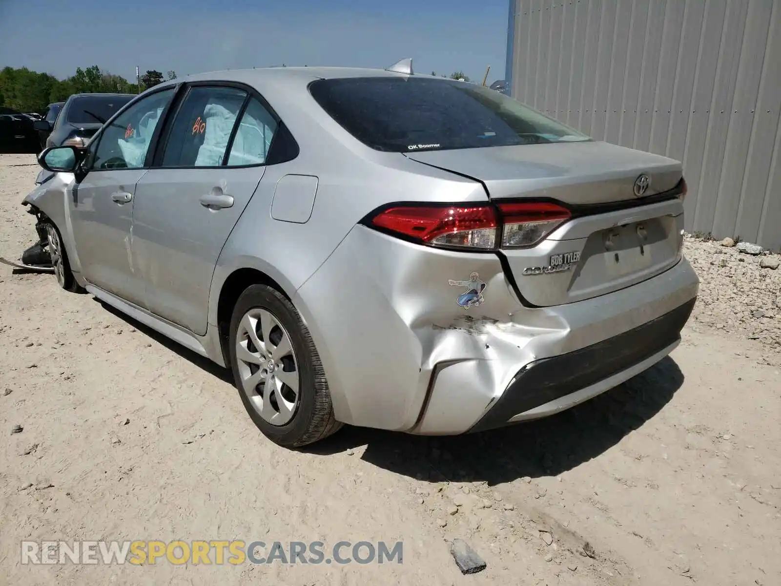3 Photograph of a damaged car 5YFEPRAE5LP126087 TOYOTA COROLLA 2020