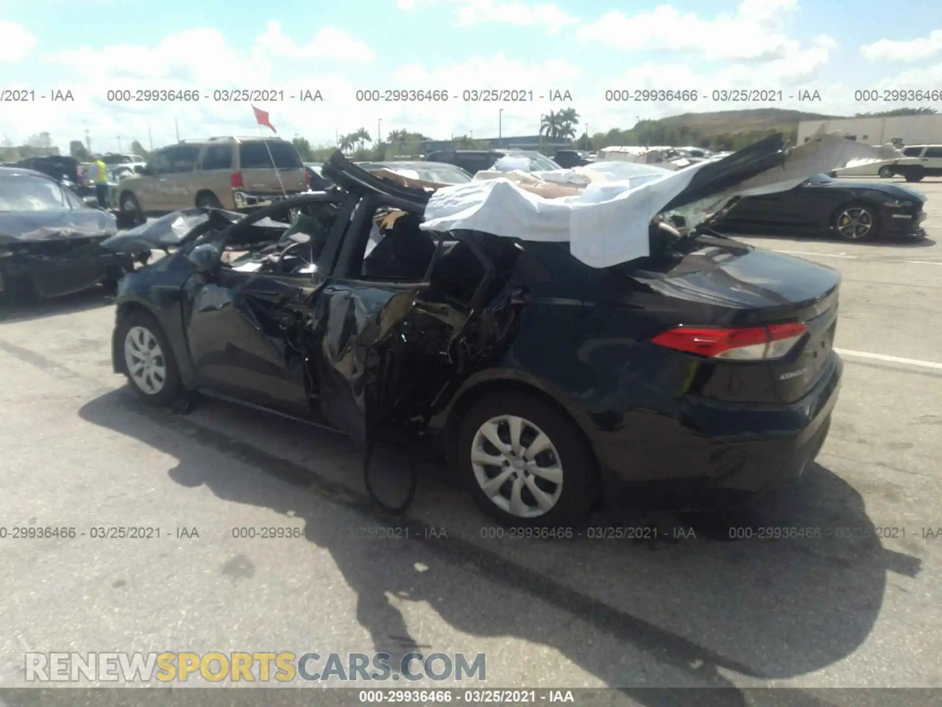 3 Photograph of a damaged car 5YFEPRAE5LP126865 TOYOTA COROLLA 2020