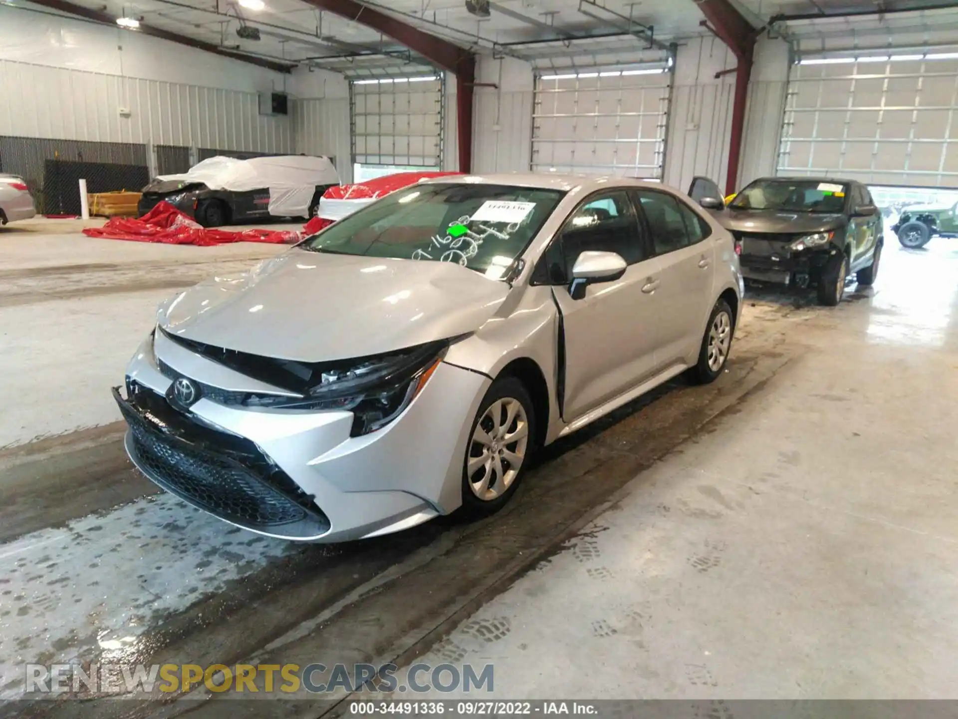 2 Photograph of a damaged car 5YFEPRAE5LP142242 TOYOTA COROLLA 2020