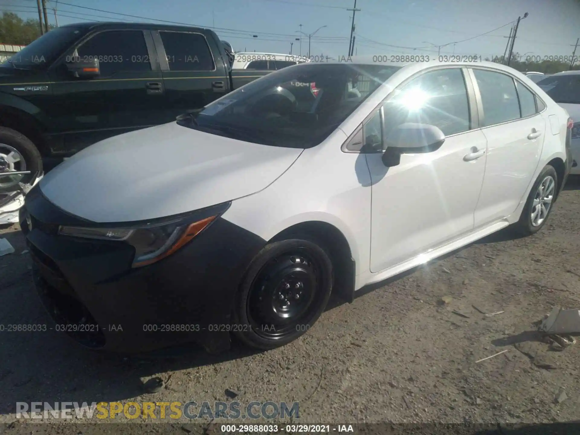 2 Photograph of a damaged car 5YFEPRAE5LP144900 TOYOTA COROLLA 2020