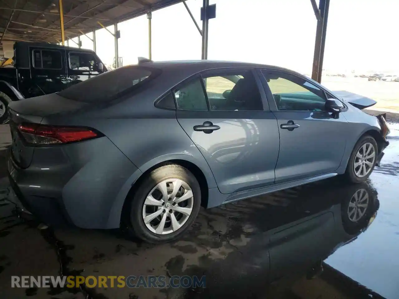 3 Photograph of a damaged car 5YFEPRAE6LP004418 TOYOTA COROLLA 2020