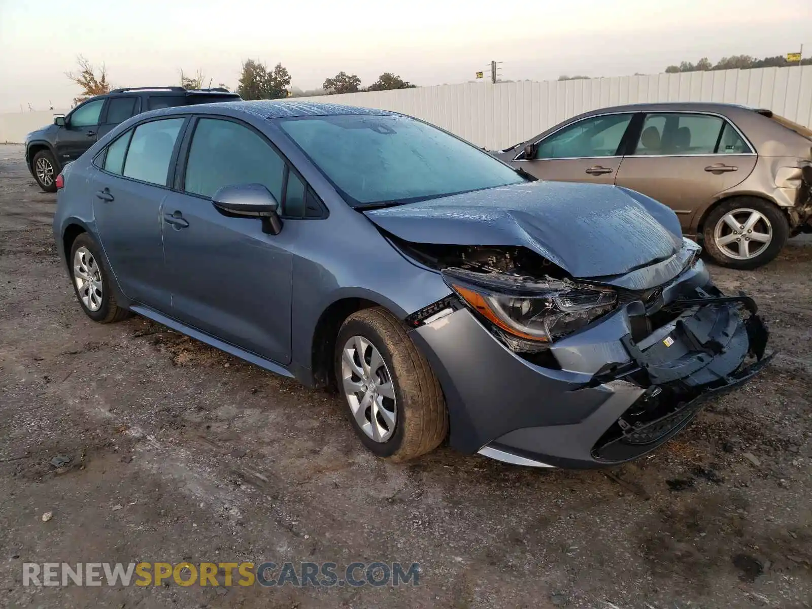 1 Photograph of a damaged car 5YFEPRAE6LP006198 TOYOTA COROLLA 2020