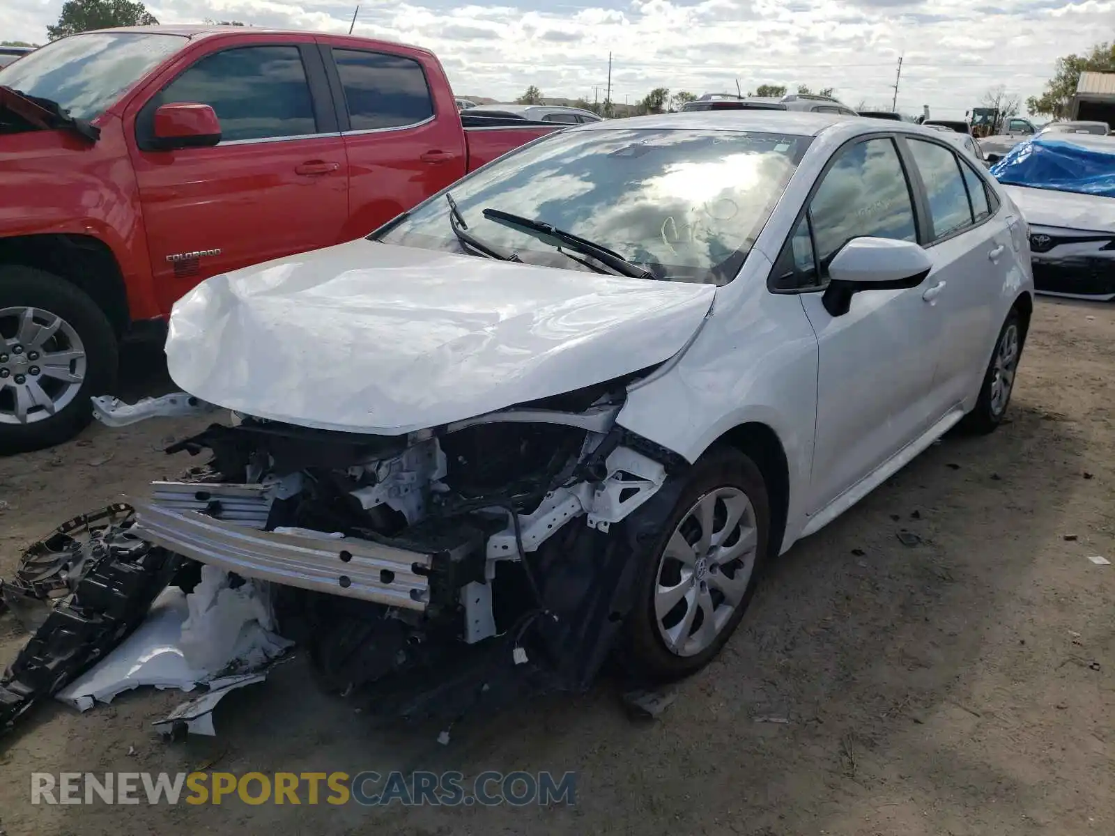 2 Photograph of a damaged car 5YFEPRAE6LP013488 TOYOTA COROLLA 2020